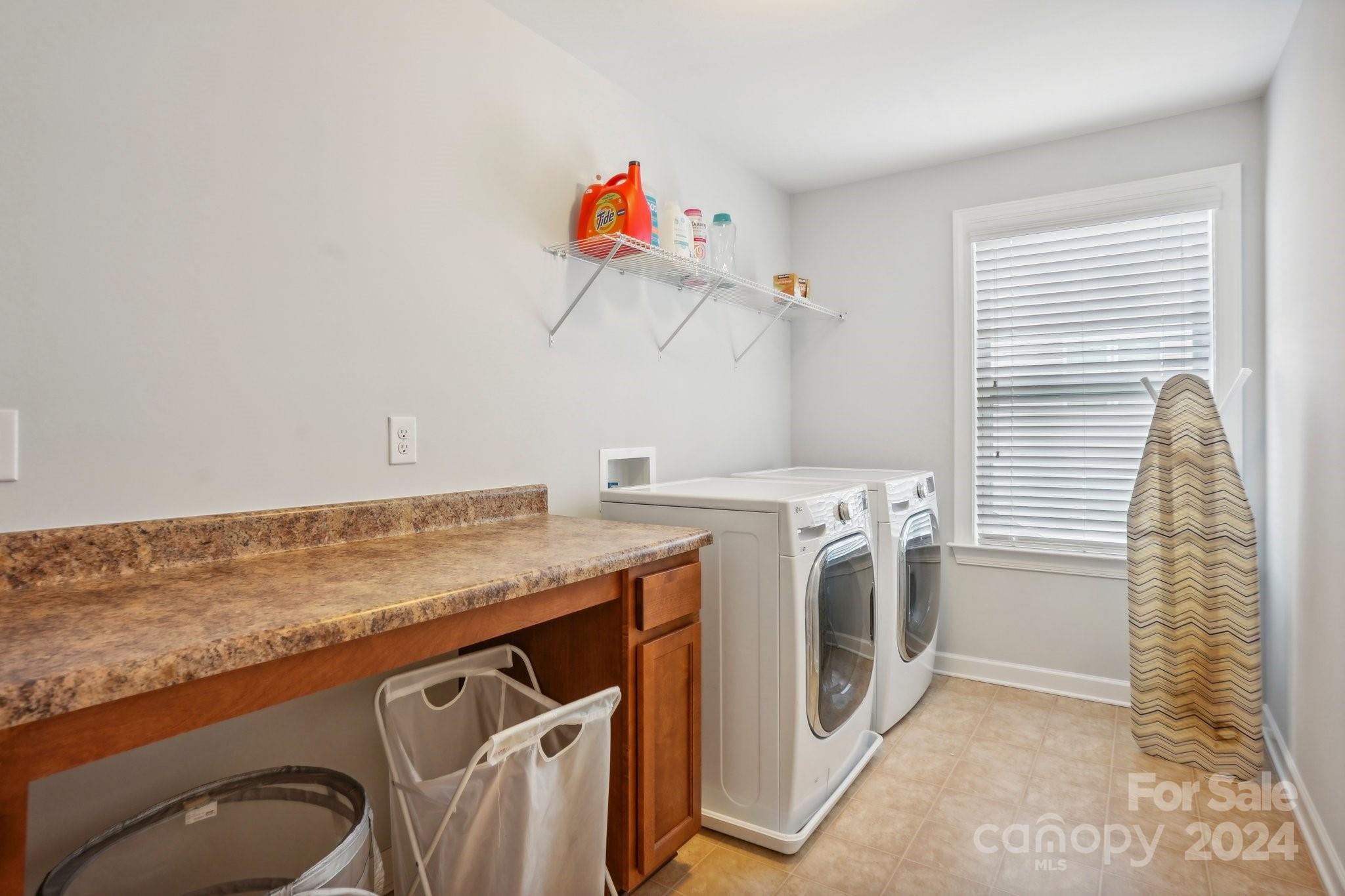 Lake Ridge - Residential