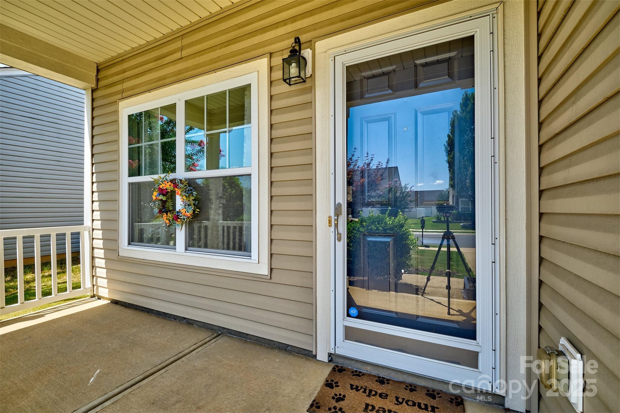 Newport Lakes - Residential