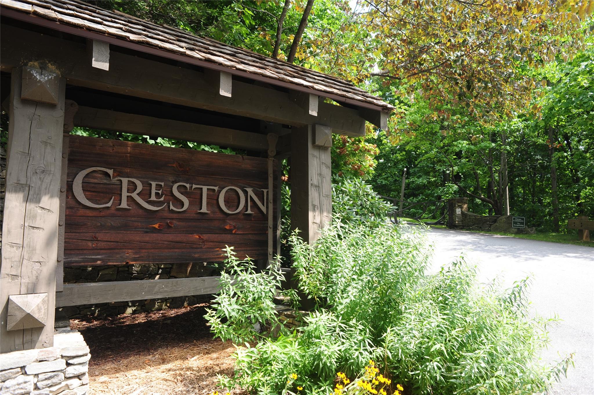 Creston - Land