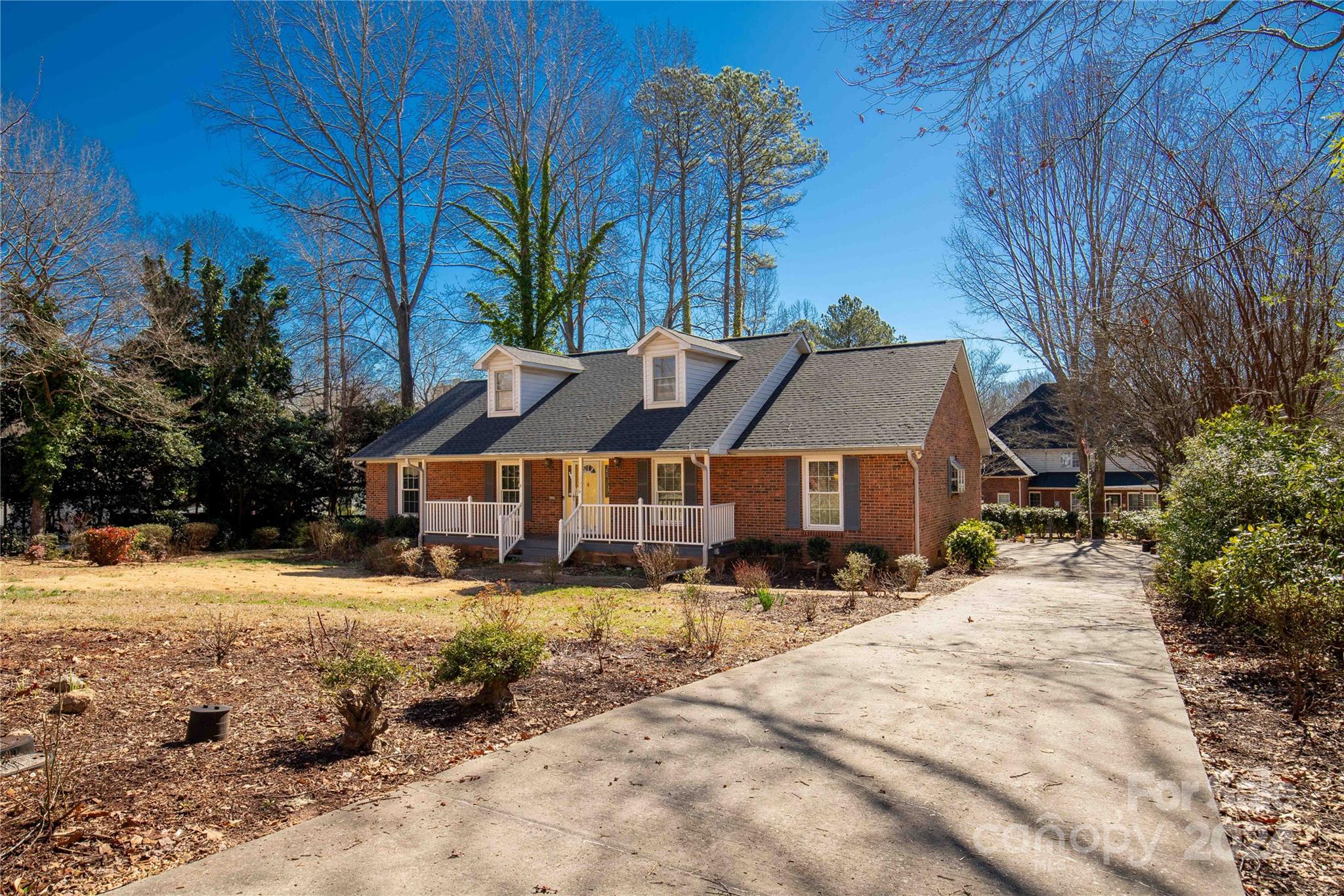 Forest Hills - Residential