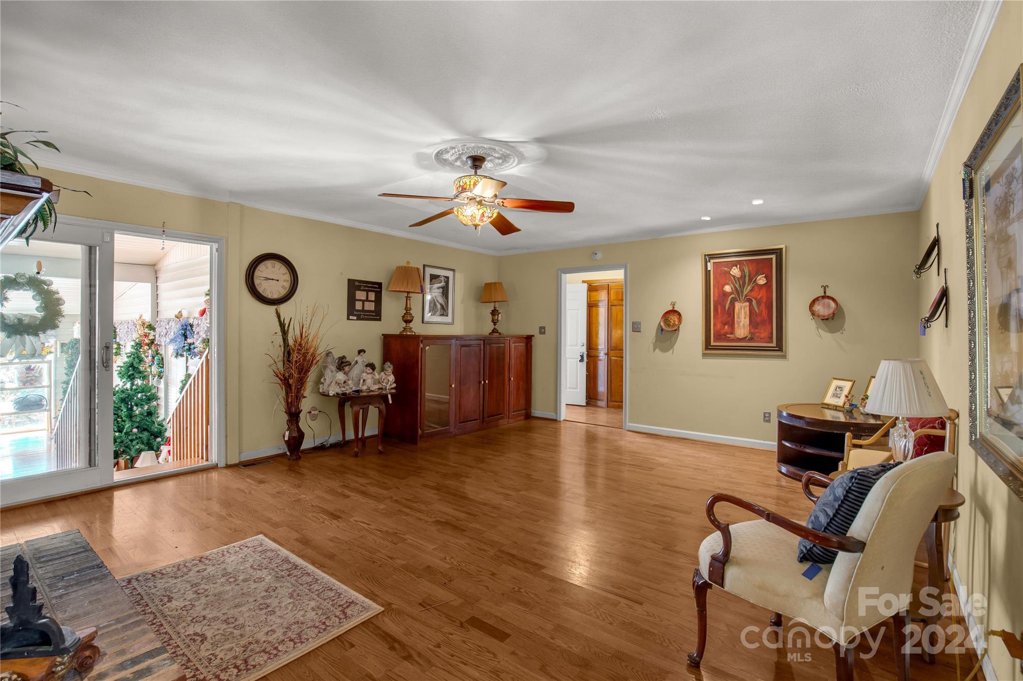 Forest Hills - Residential