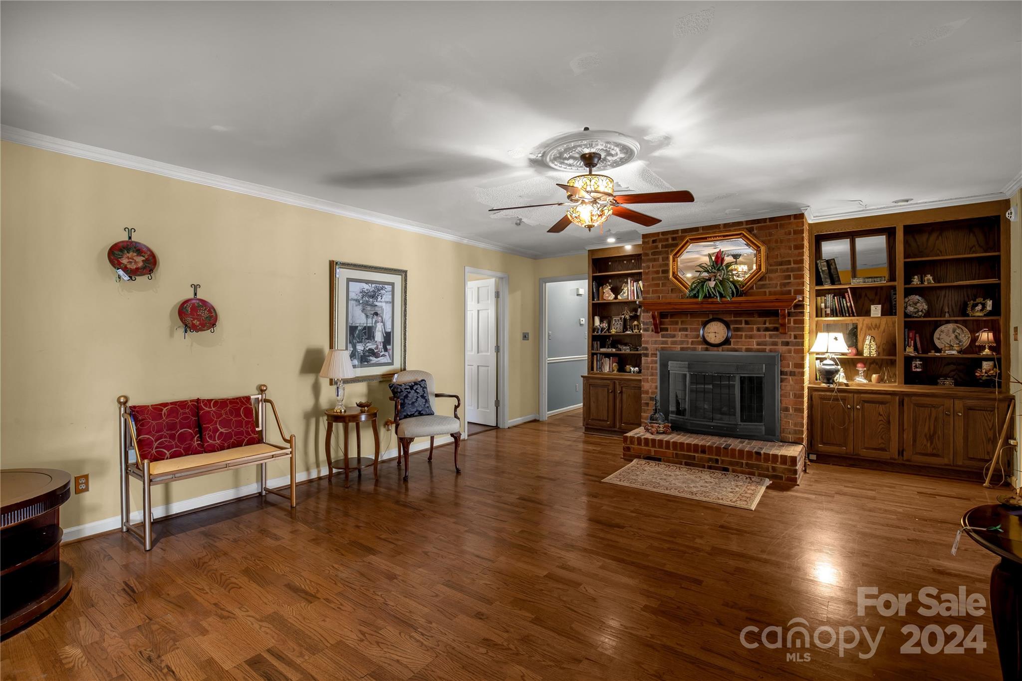 Forest Hills - Residential