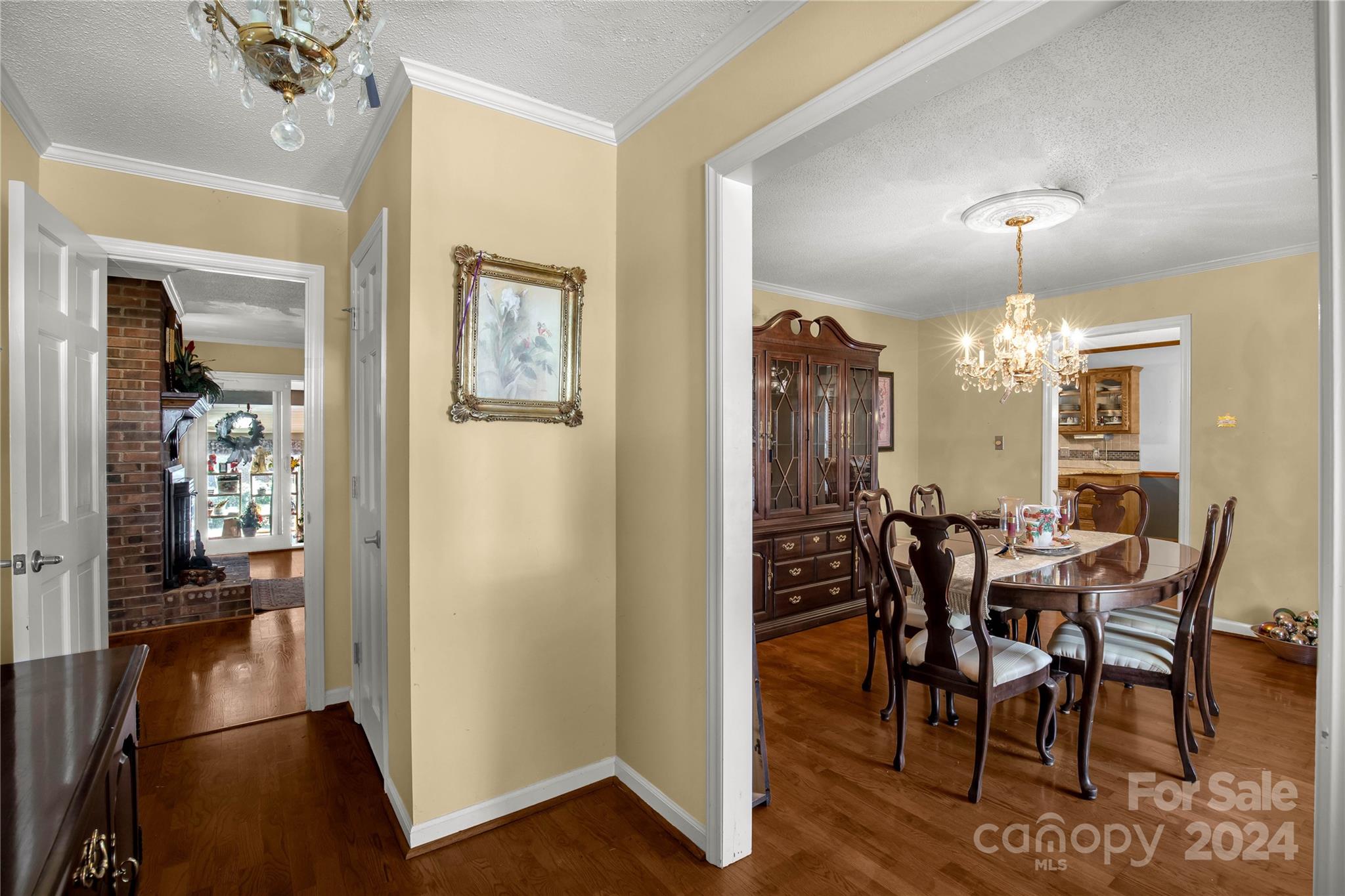 Forest Hills - Residential