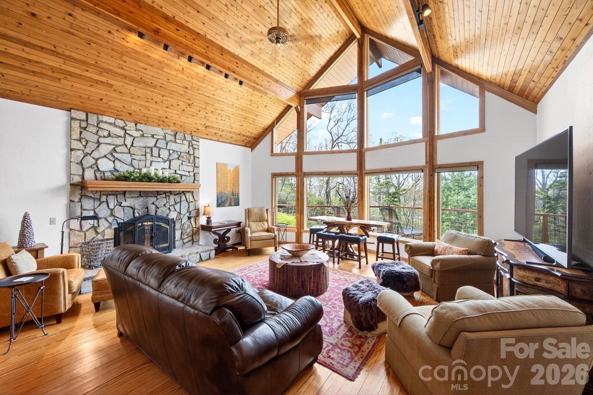 Laurel Ridge - Residential