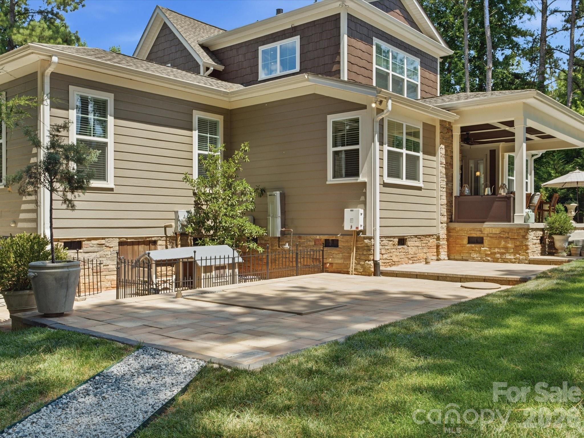 Riverchase Estates - Residential