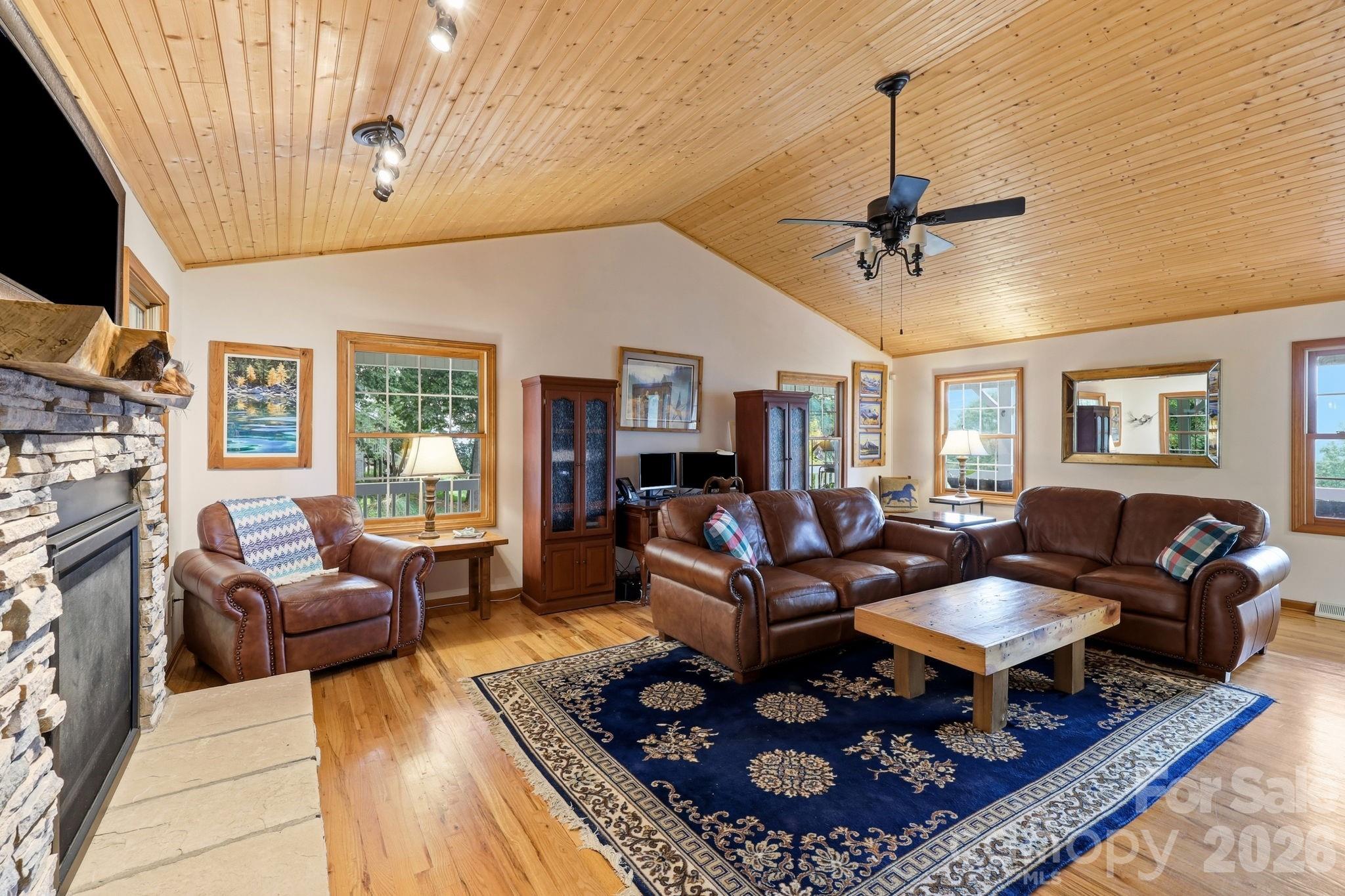 Windwood Park - Residential