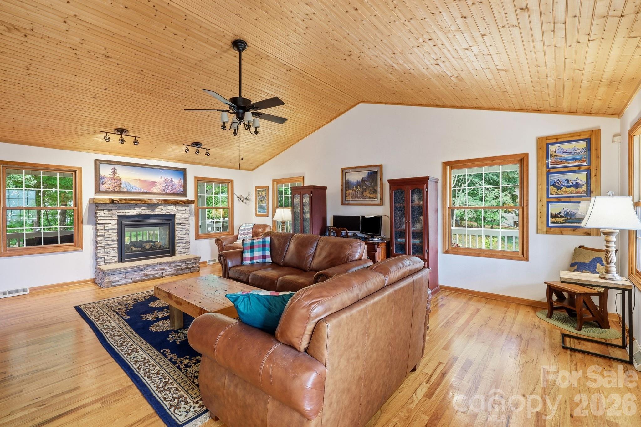 Windwood Park - Residential