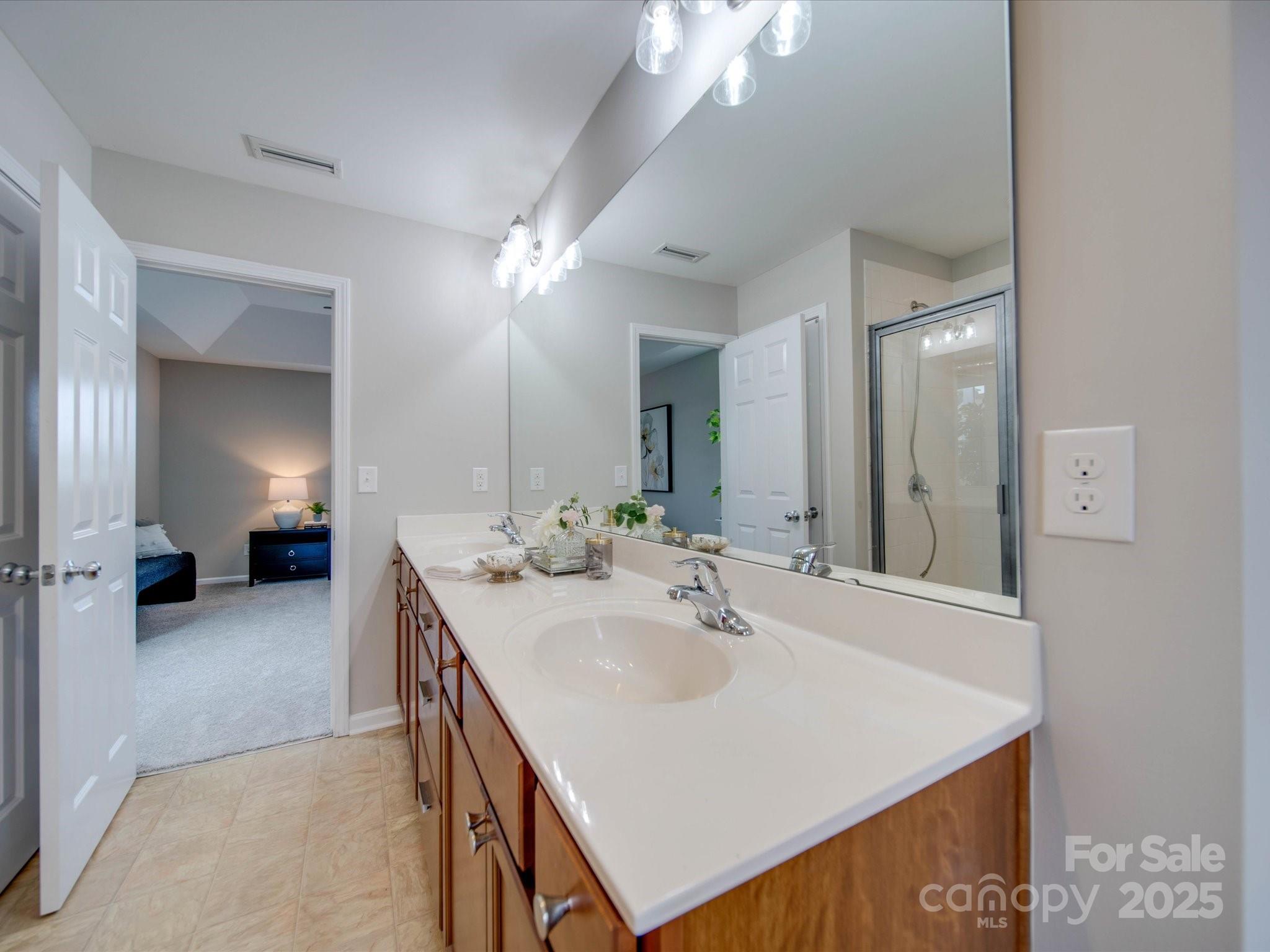 Irish Downs - Residential