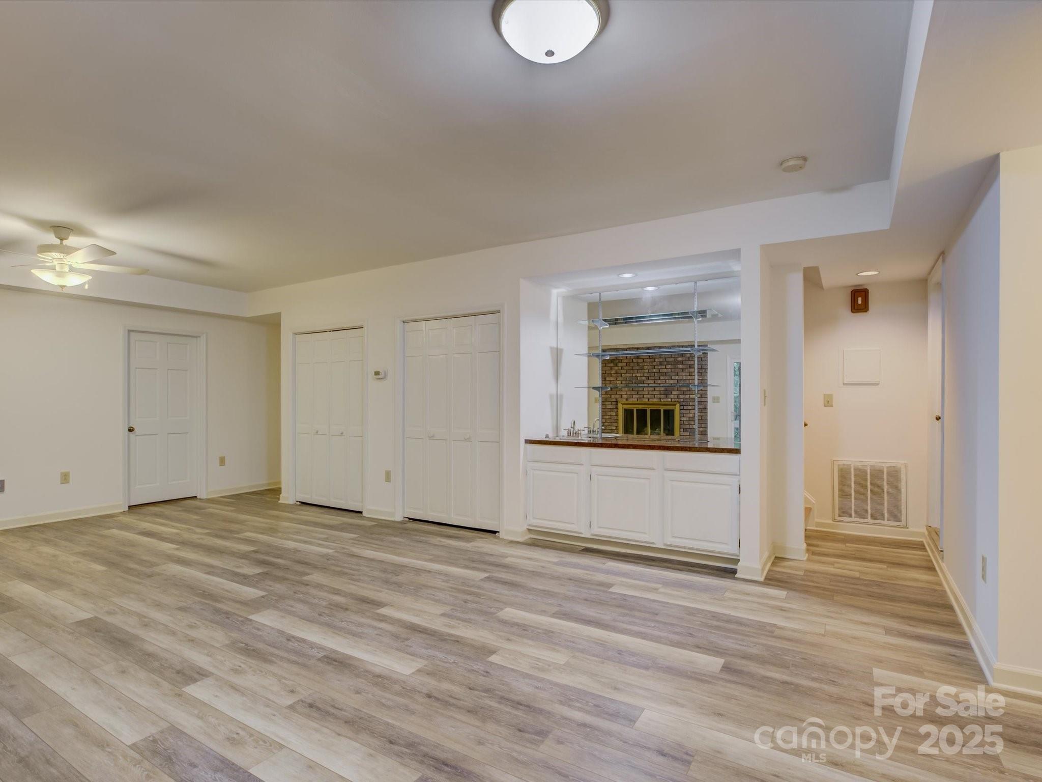 River Hills - Residential