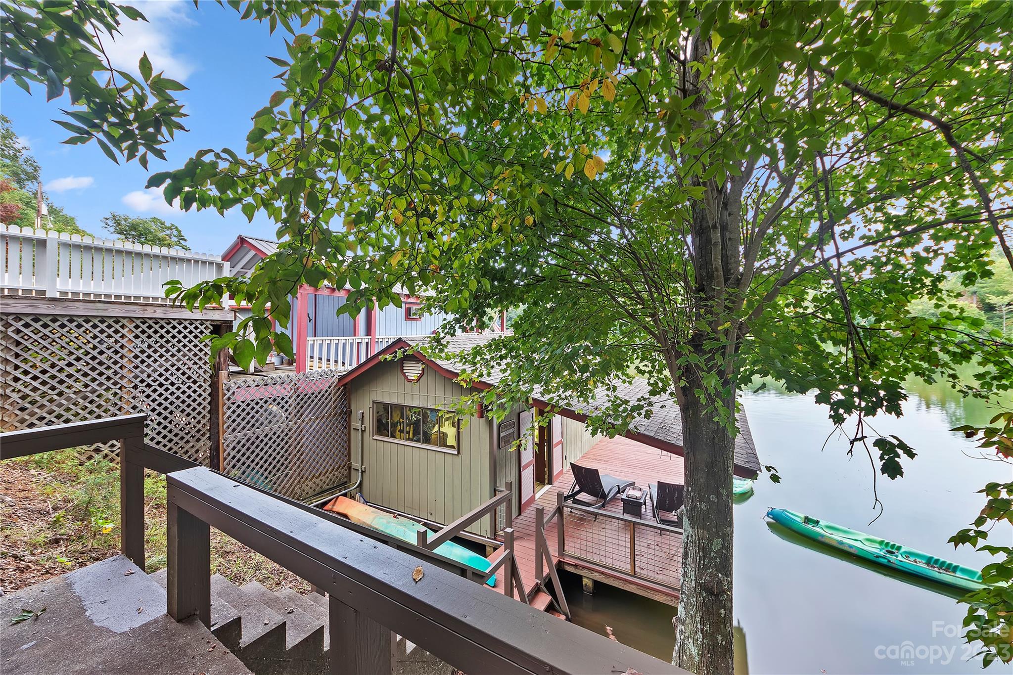 Lake Lanier - Residential