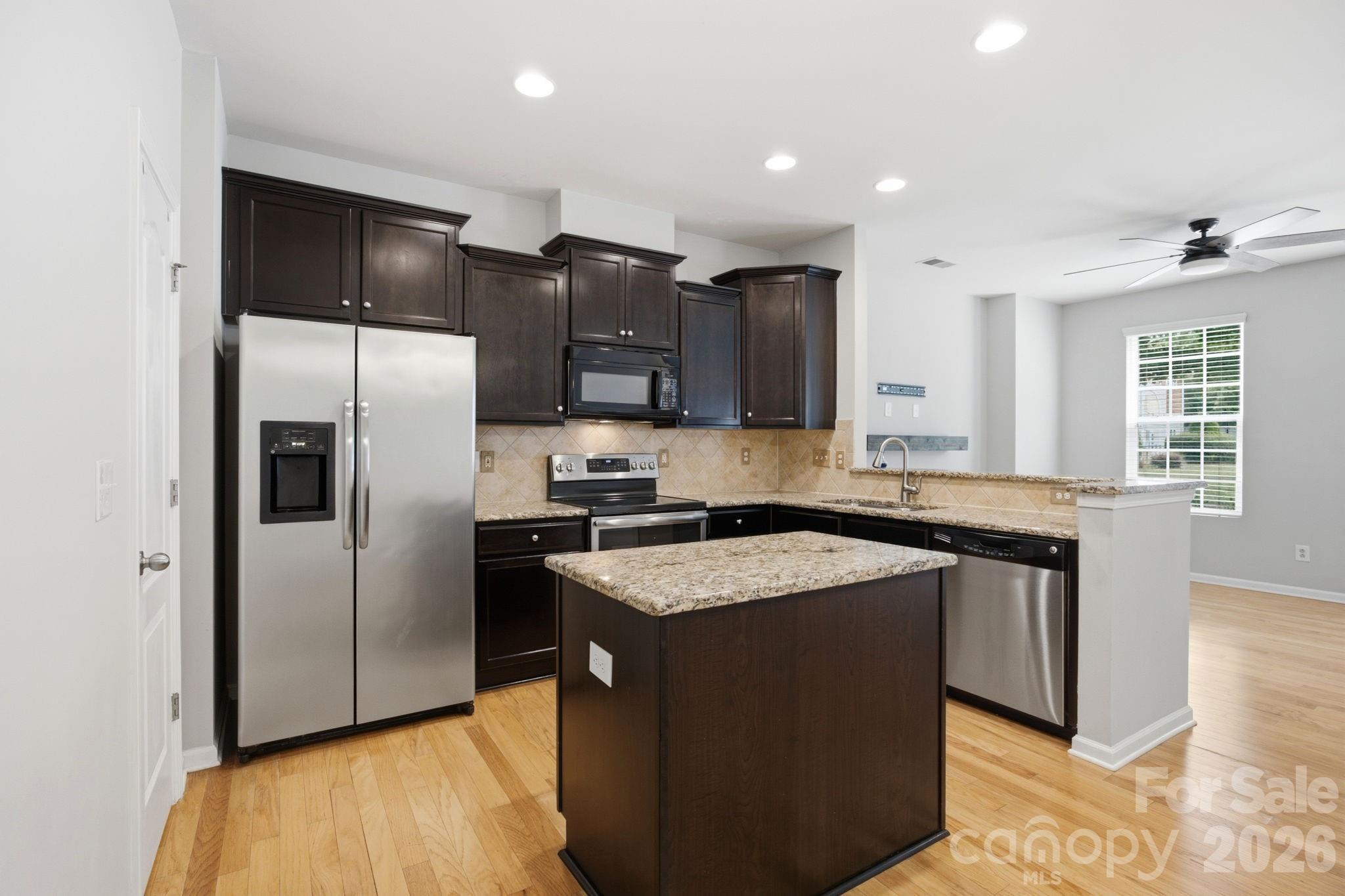 Harborside townhomes - Residential