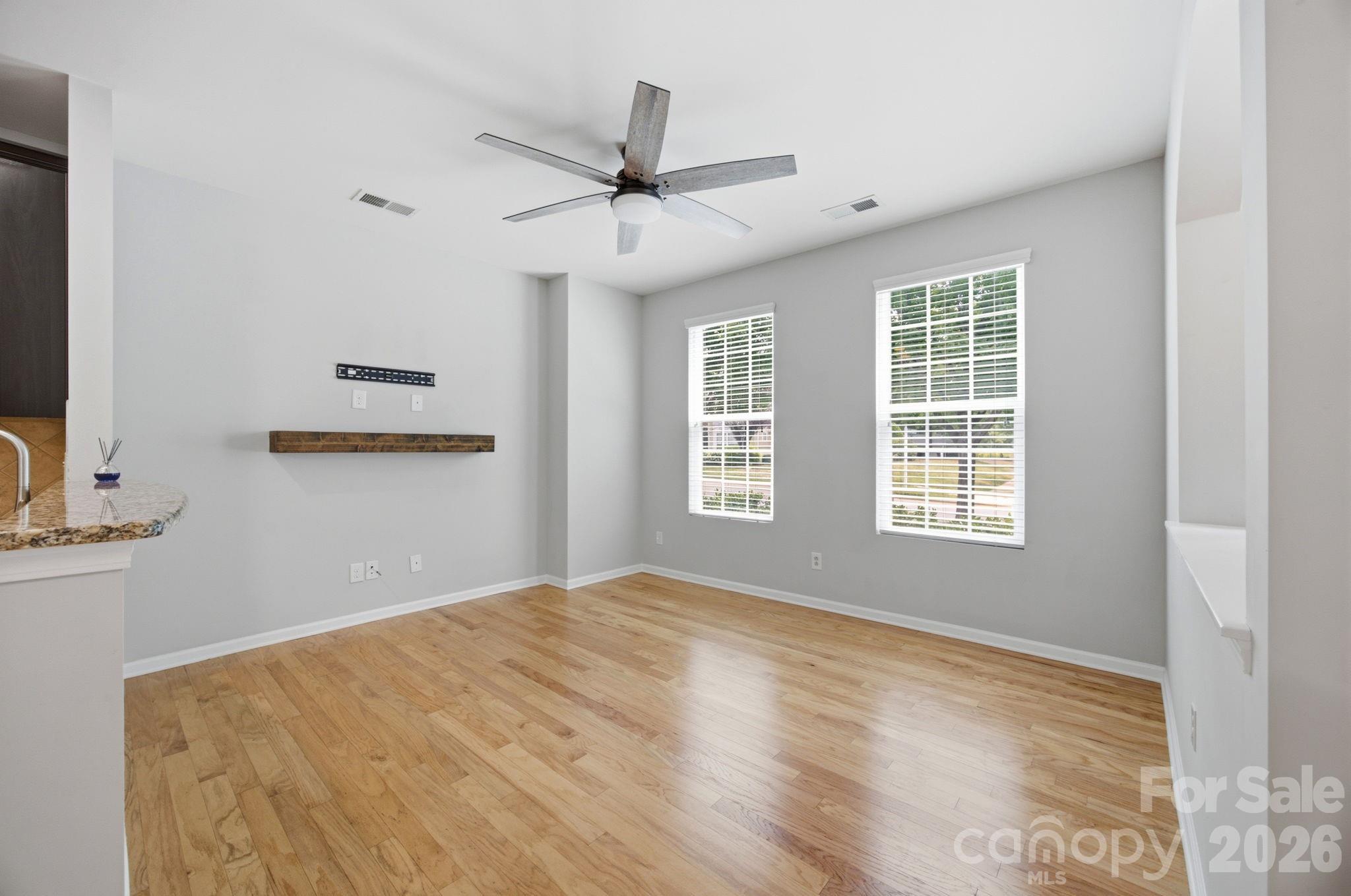 Harborside townhomes - Residential