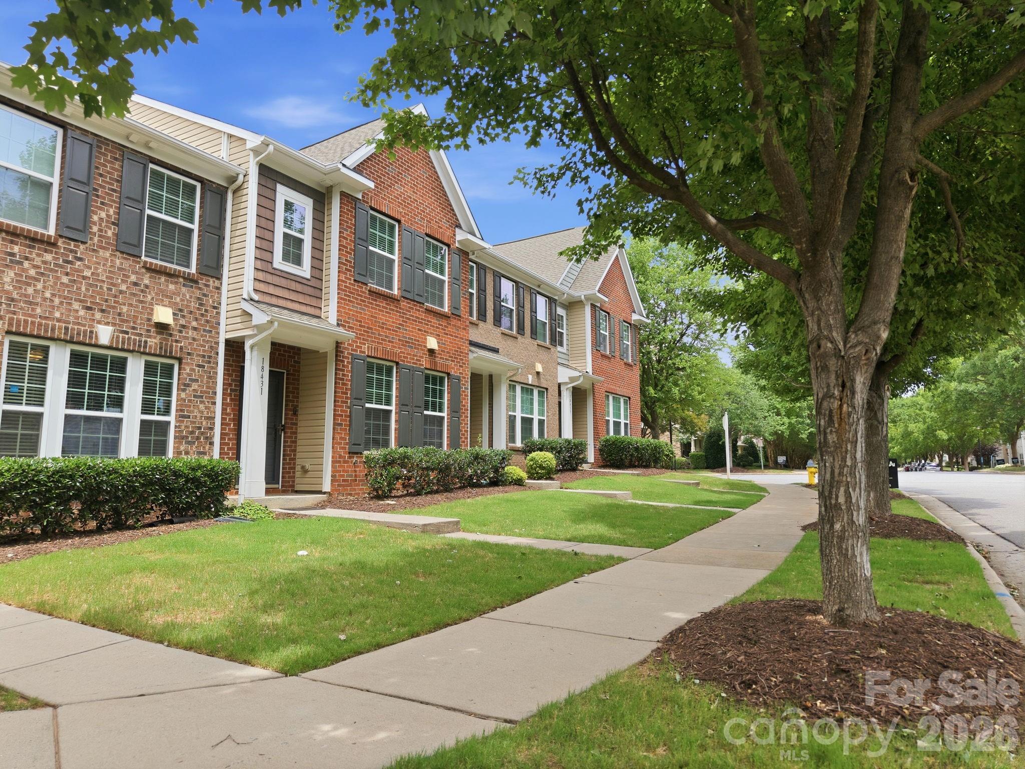 Harborside townhomes - Residential