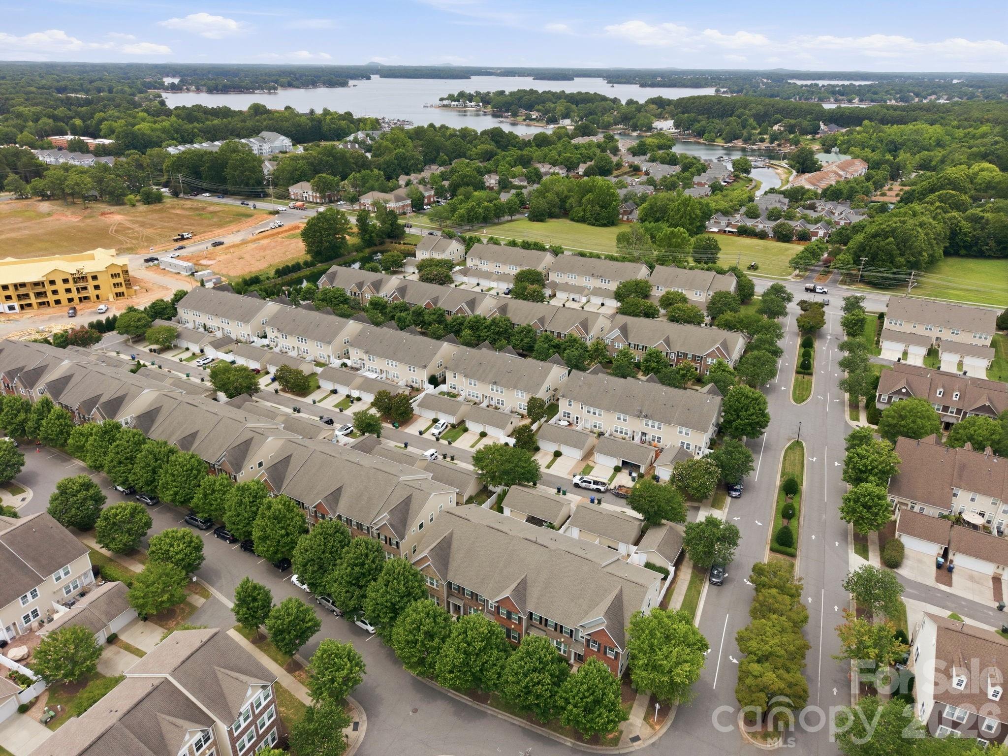 Harborside townhomes - Residential