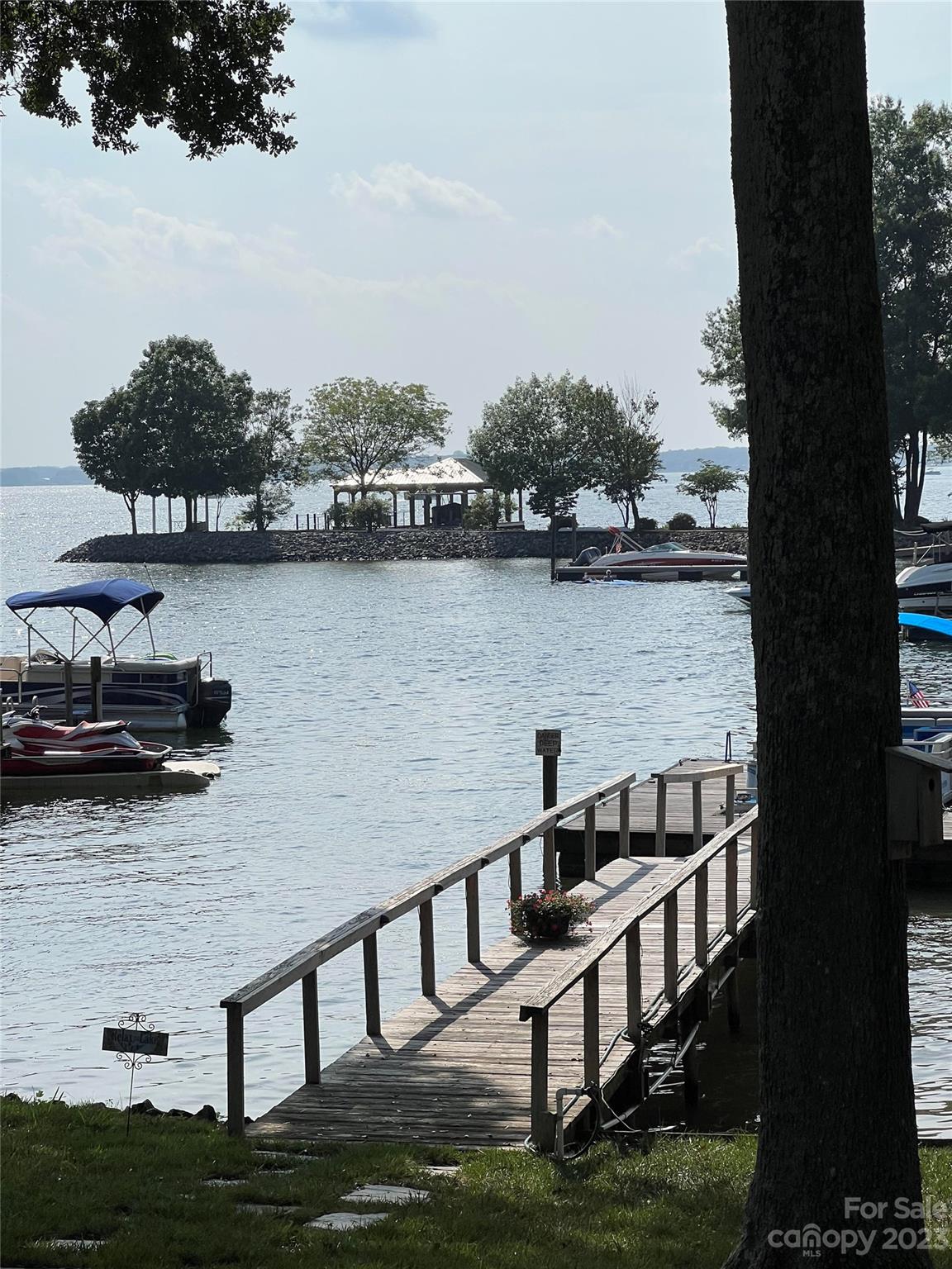 Bahia Bay - Residential