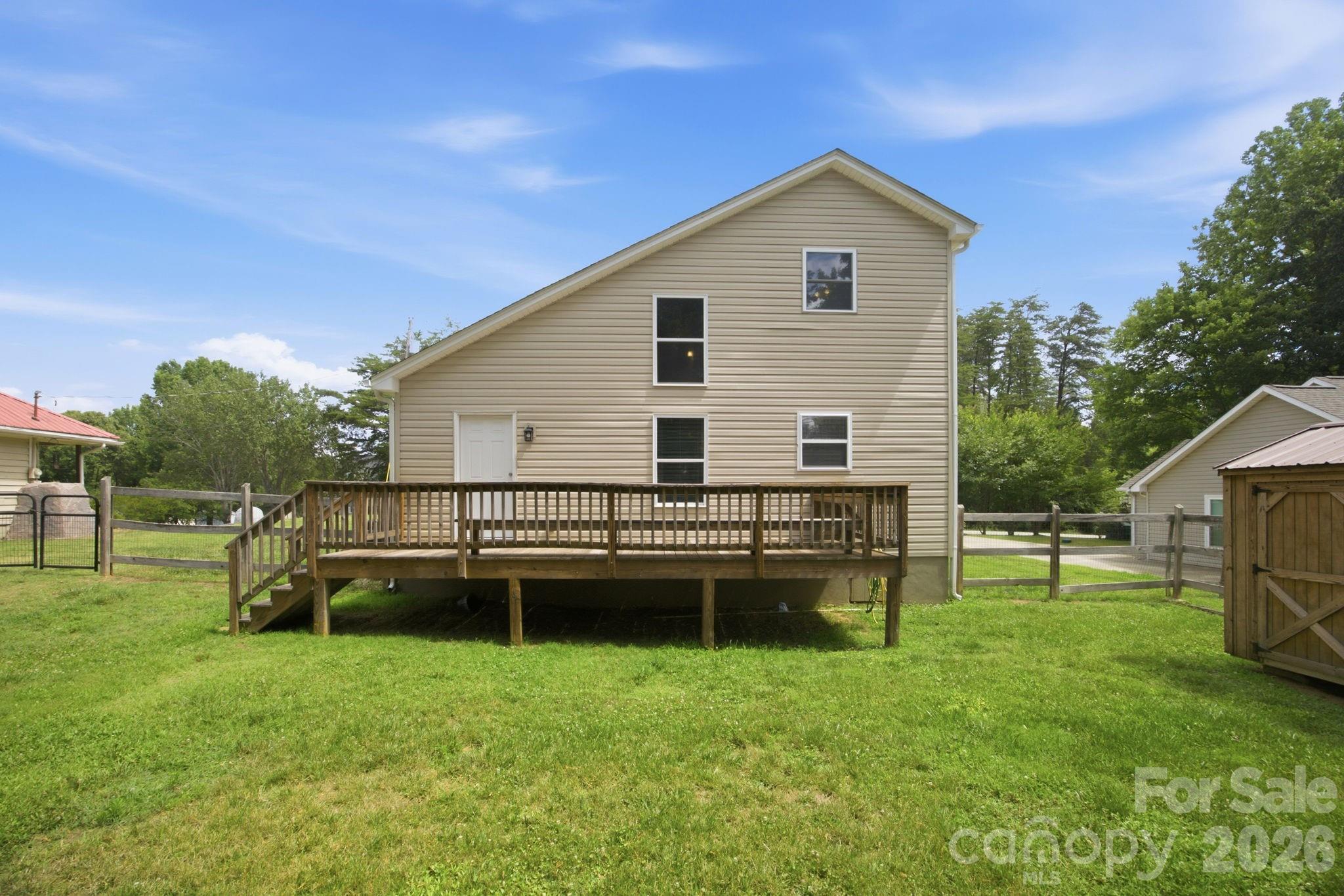 Lakehaven Estates - Residential