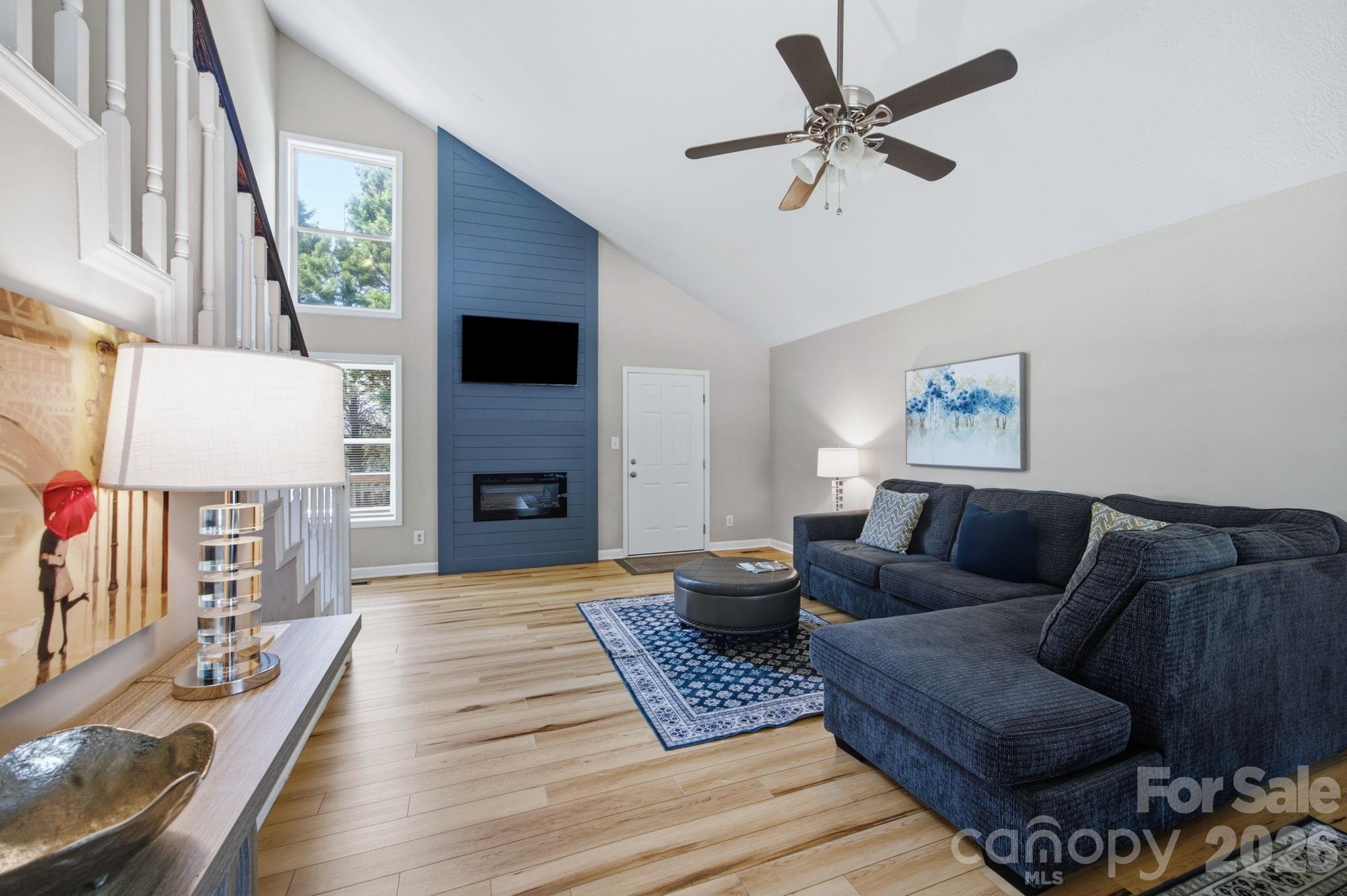 Lakehaven Estates - Residential