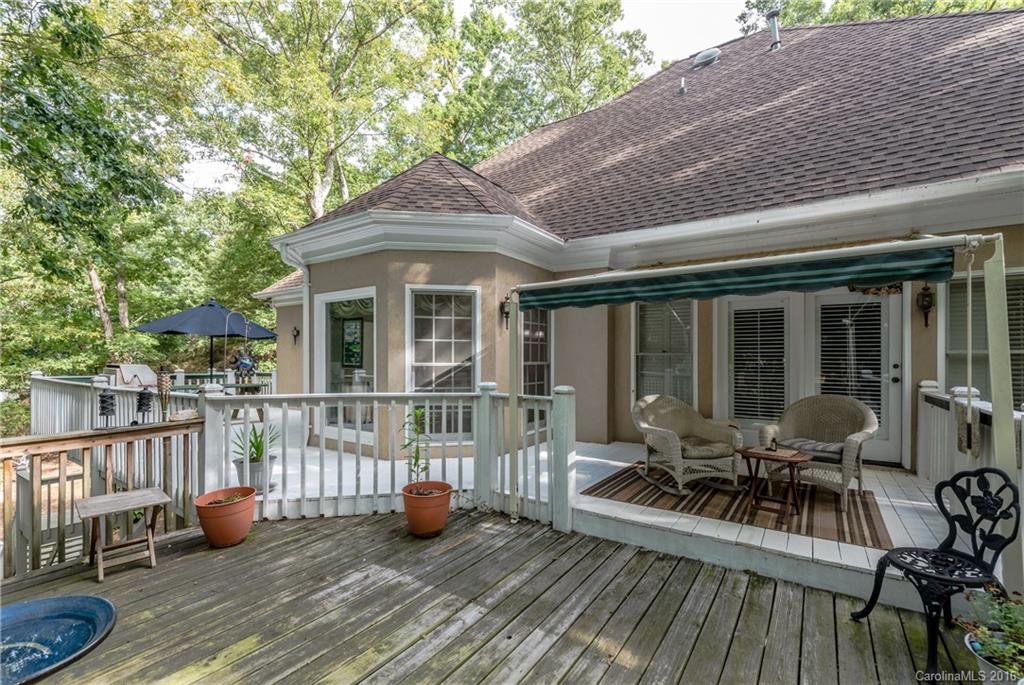 Royal Oaks - Residential