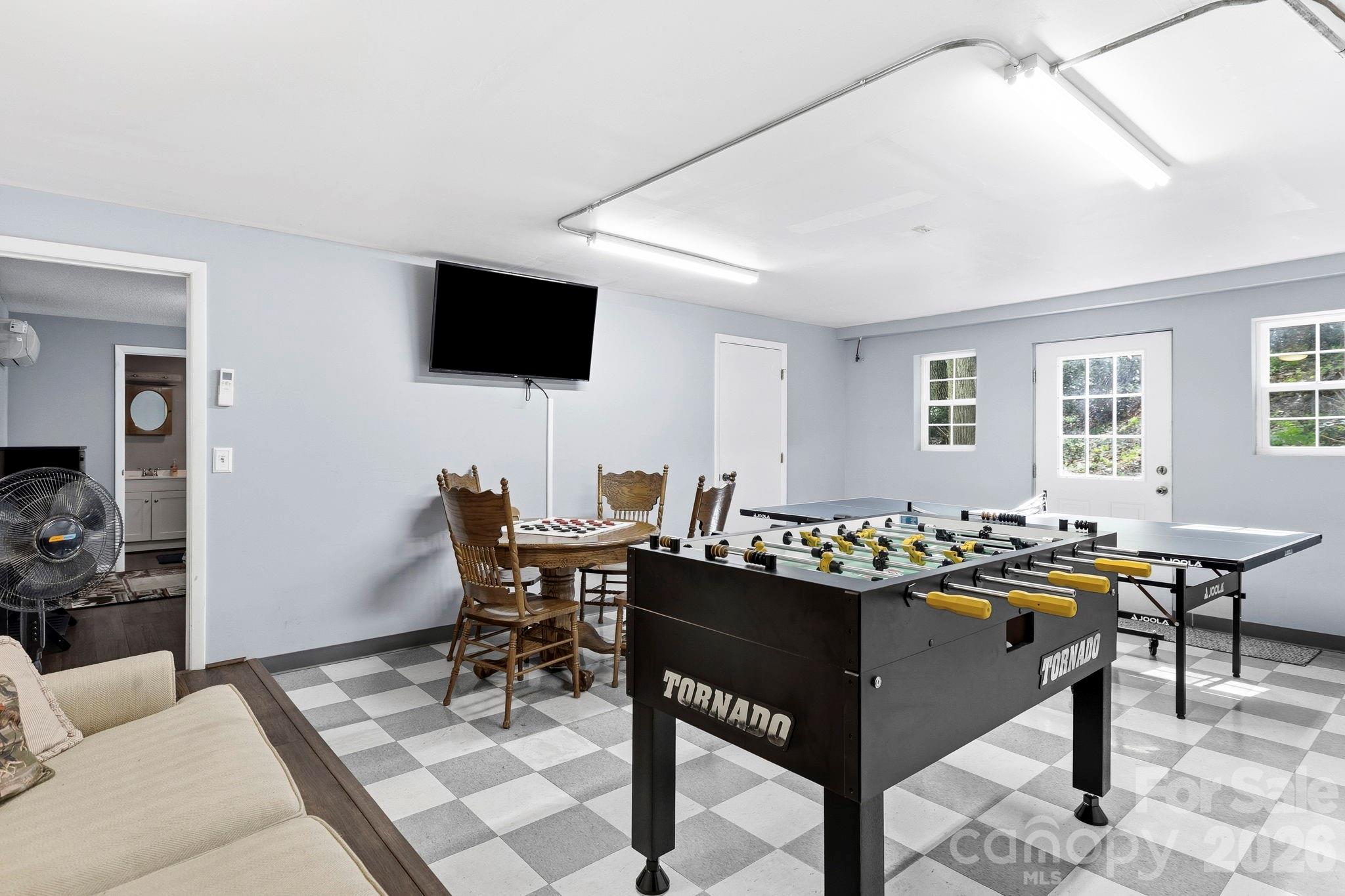 Mountain Top Development Inc - Residential
