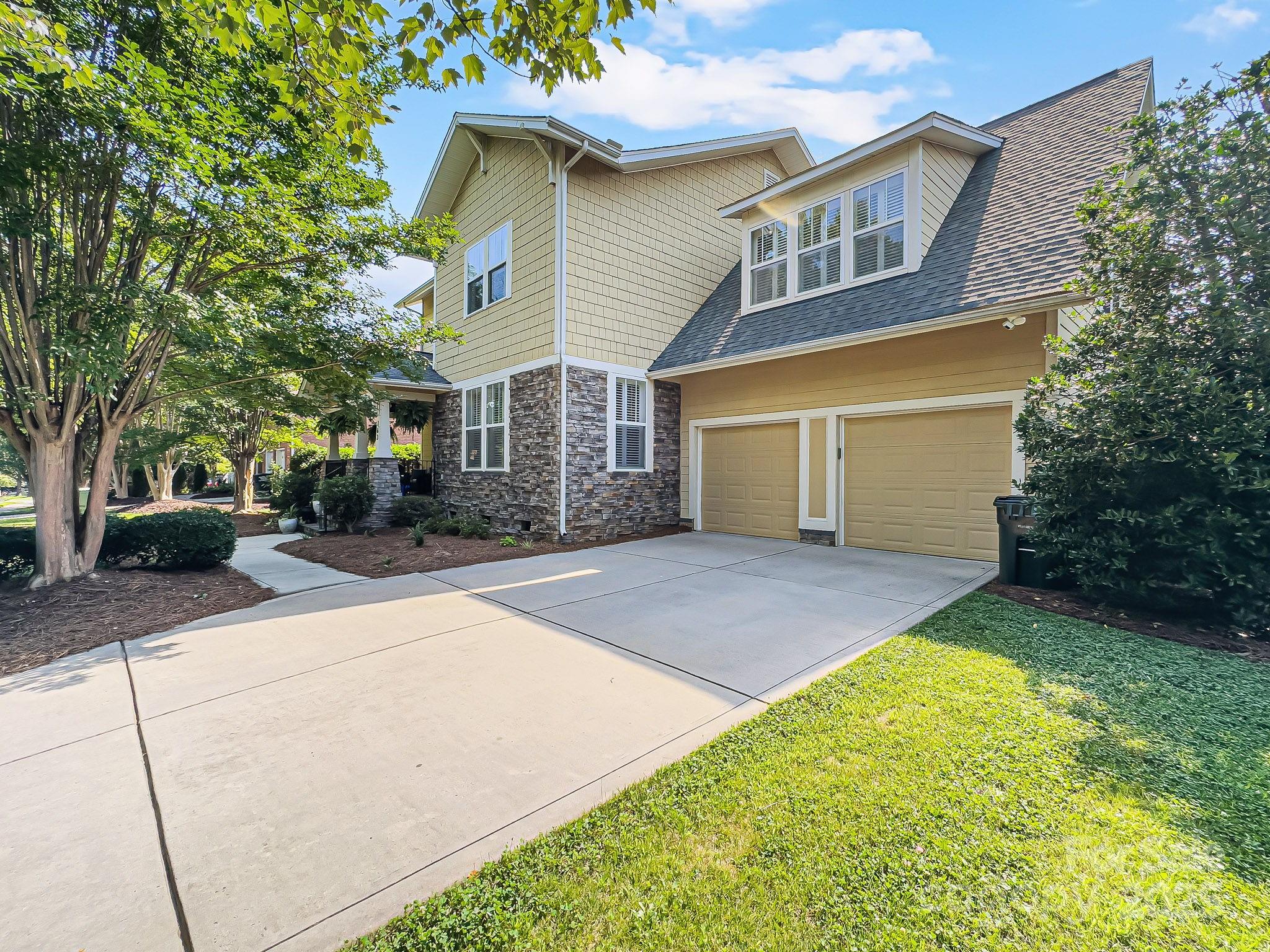Lakeshore - Residential