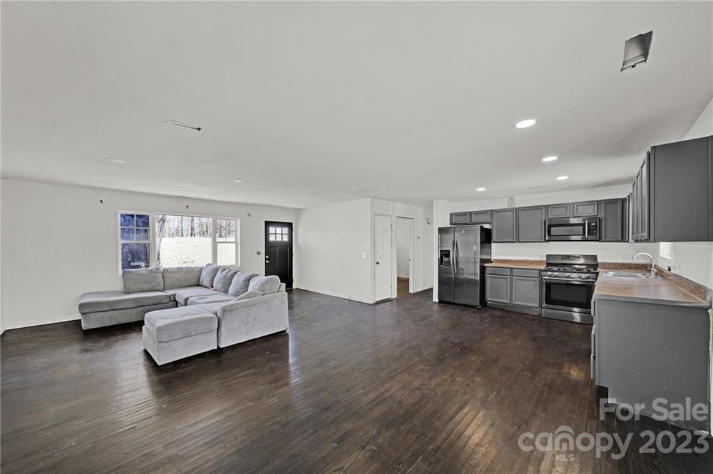 Forest Lake - Residential