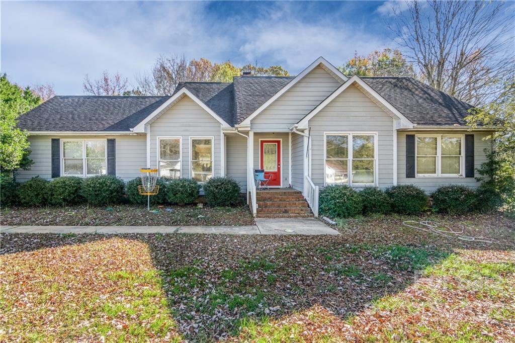 ATTENTION: This is a fixer-upper. GREAT for a homeowner or investor. Tucked away in the quaint subdivision of Mt. Gallant Farm, this spectacular home is awaiting your visit. Built in 1989, this 3 bedroom, 2 full bathroom home boasts +/-1,715 sqft. providing ample living space on one floor. The combination of the cathedral and vaulted ceilings truly give this home a spectacular feeling of spaciousness. There is a large deck out back with rear access to the primary bedroom as well. Schedule a showing today!