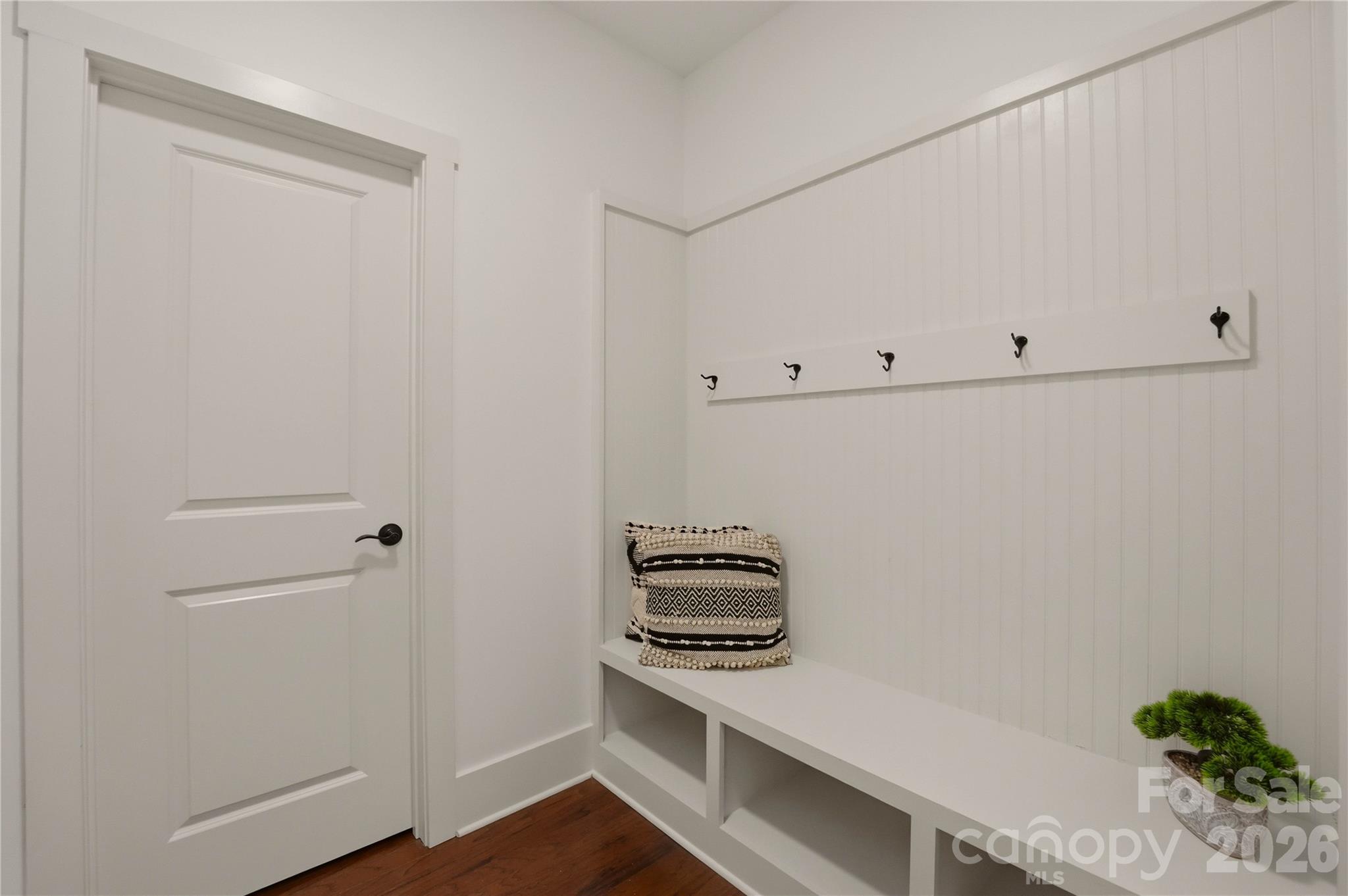 Lake Ridge - Residential