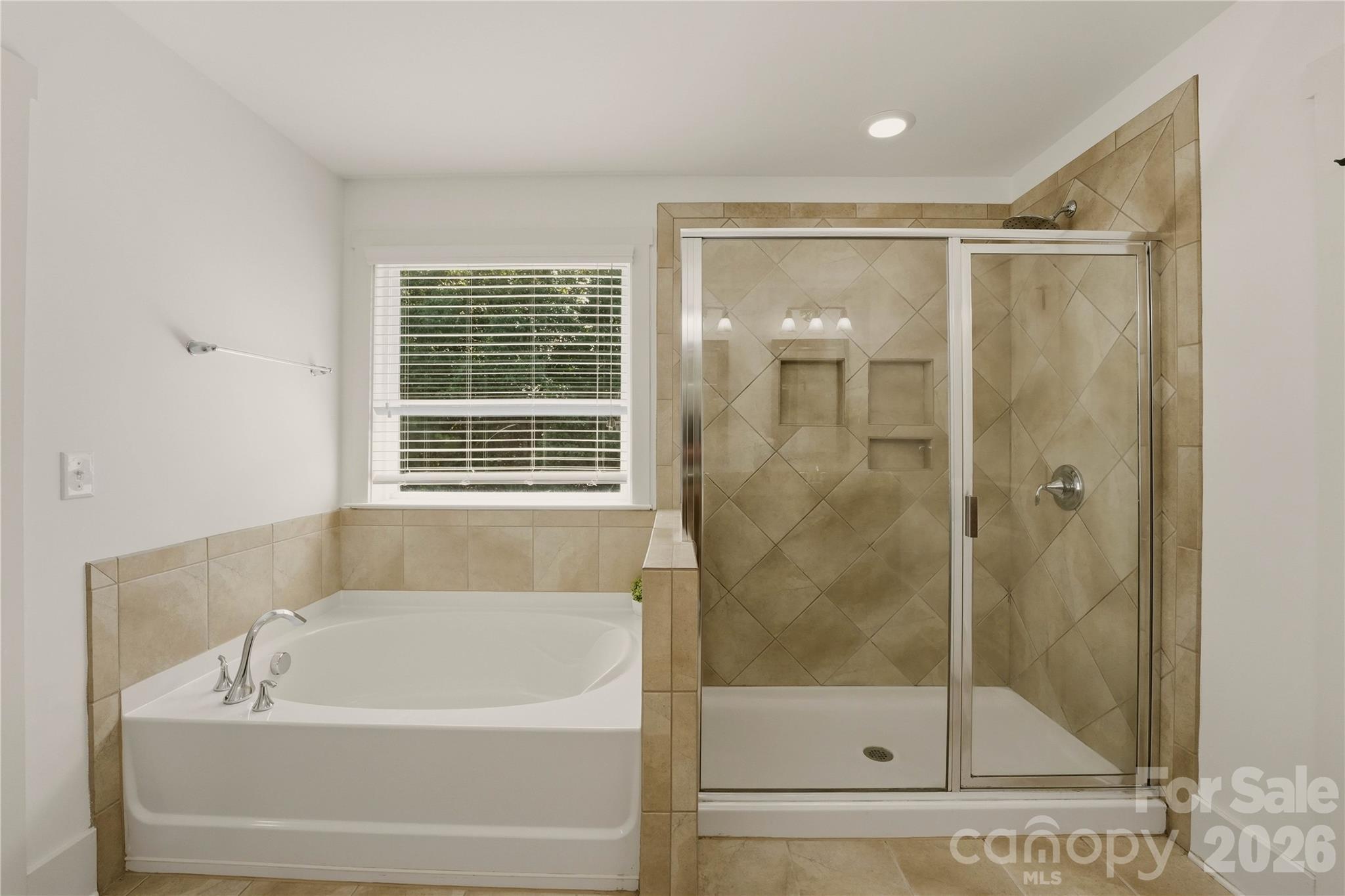 Lake Ridge - Residential