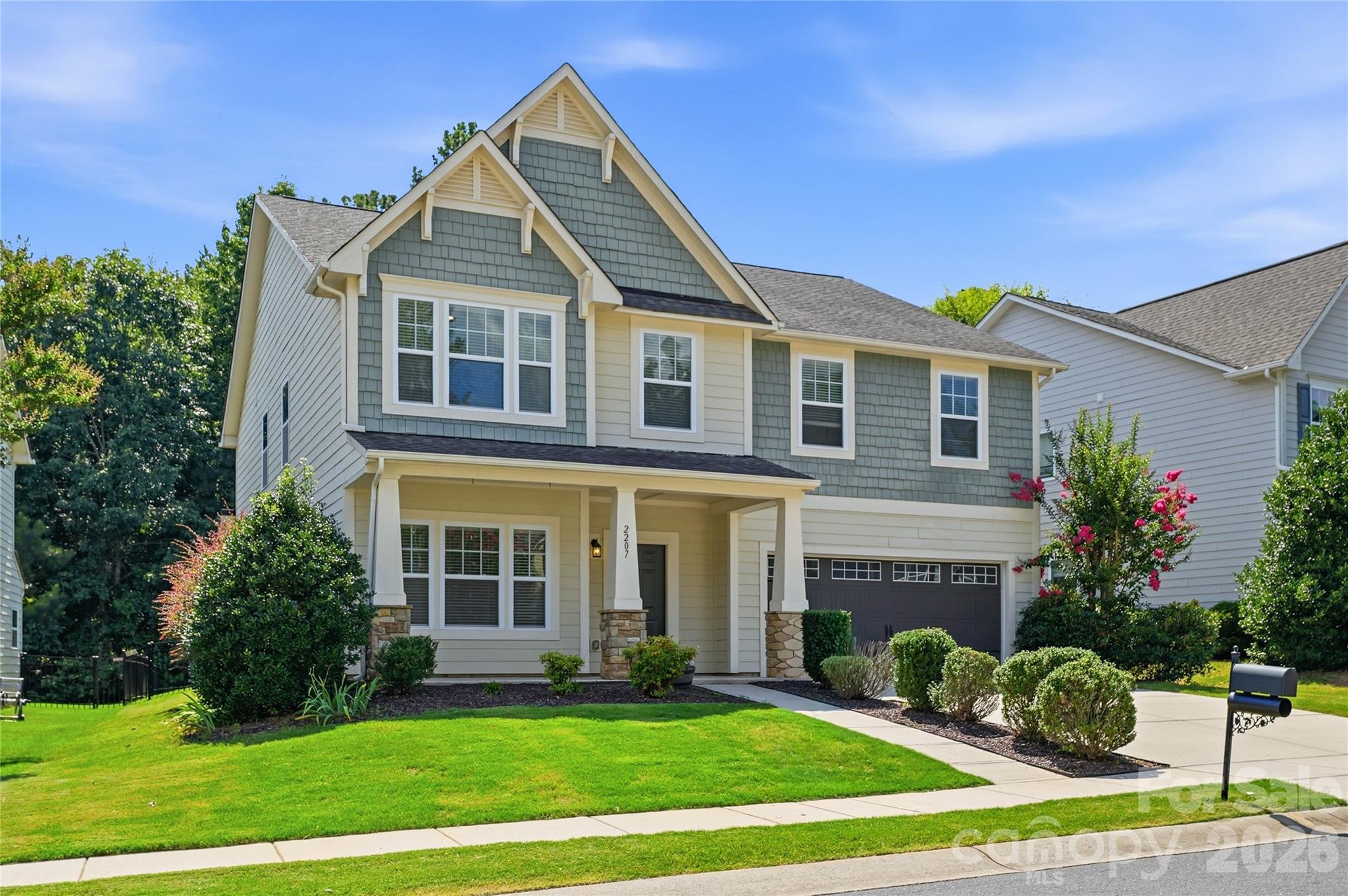 Lake Ridge - Residential