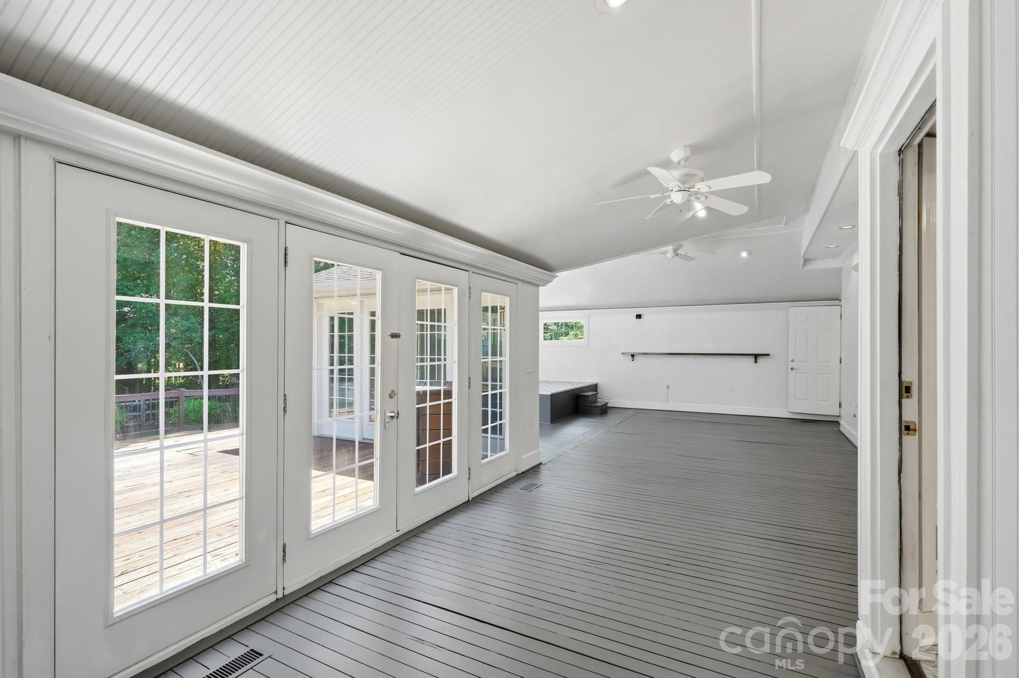 Hidden Hills - Residential