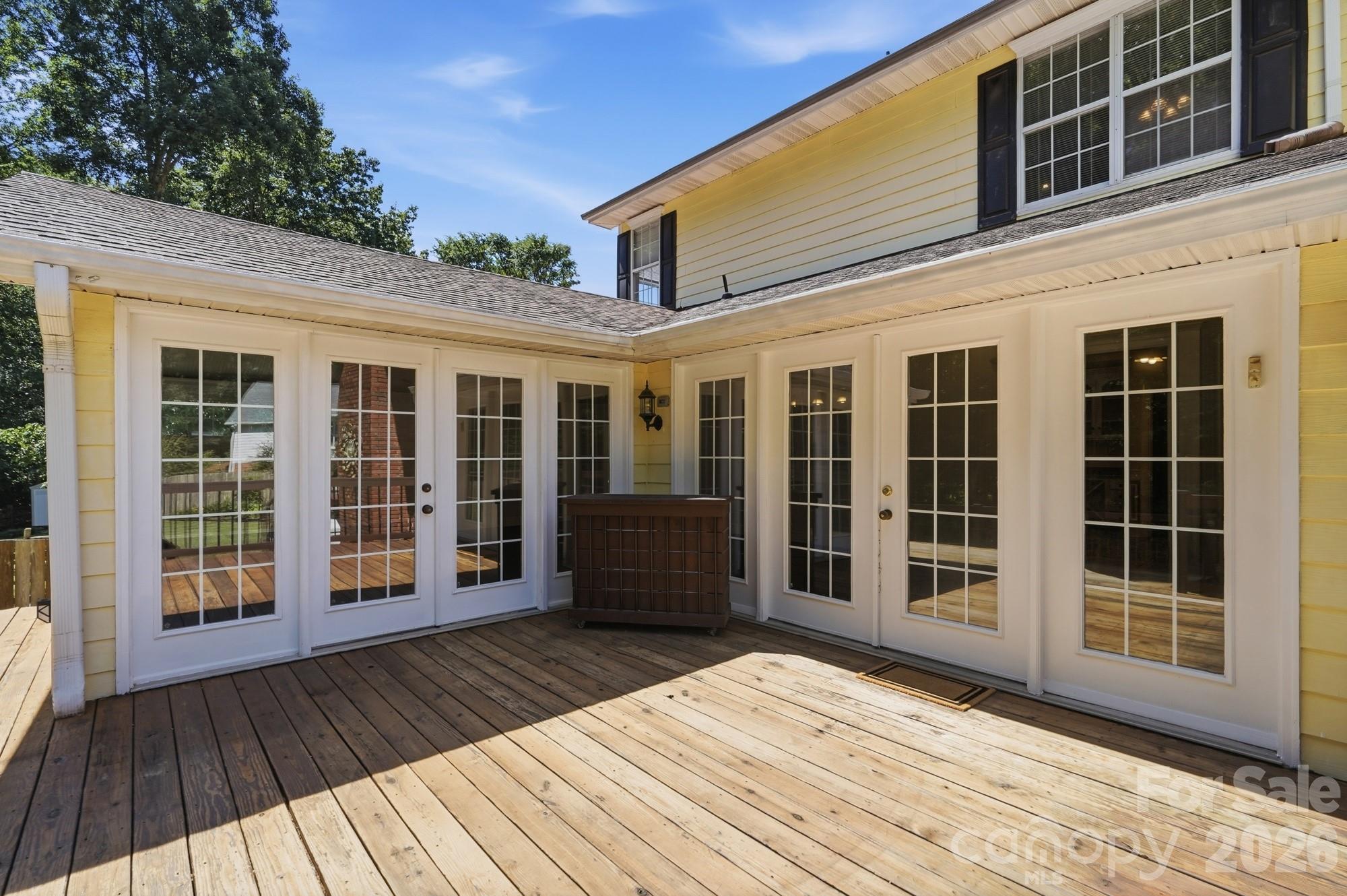 Hidden Hills - Residential