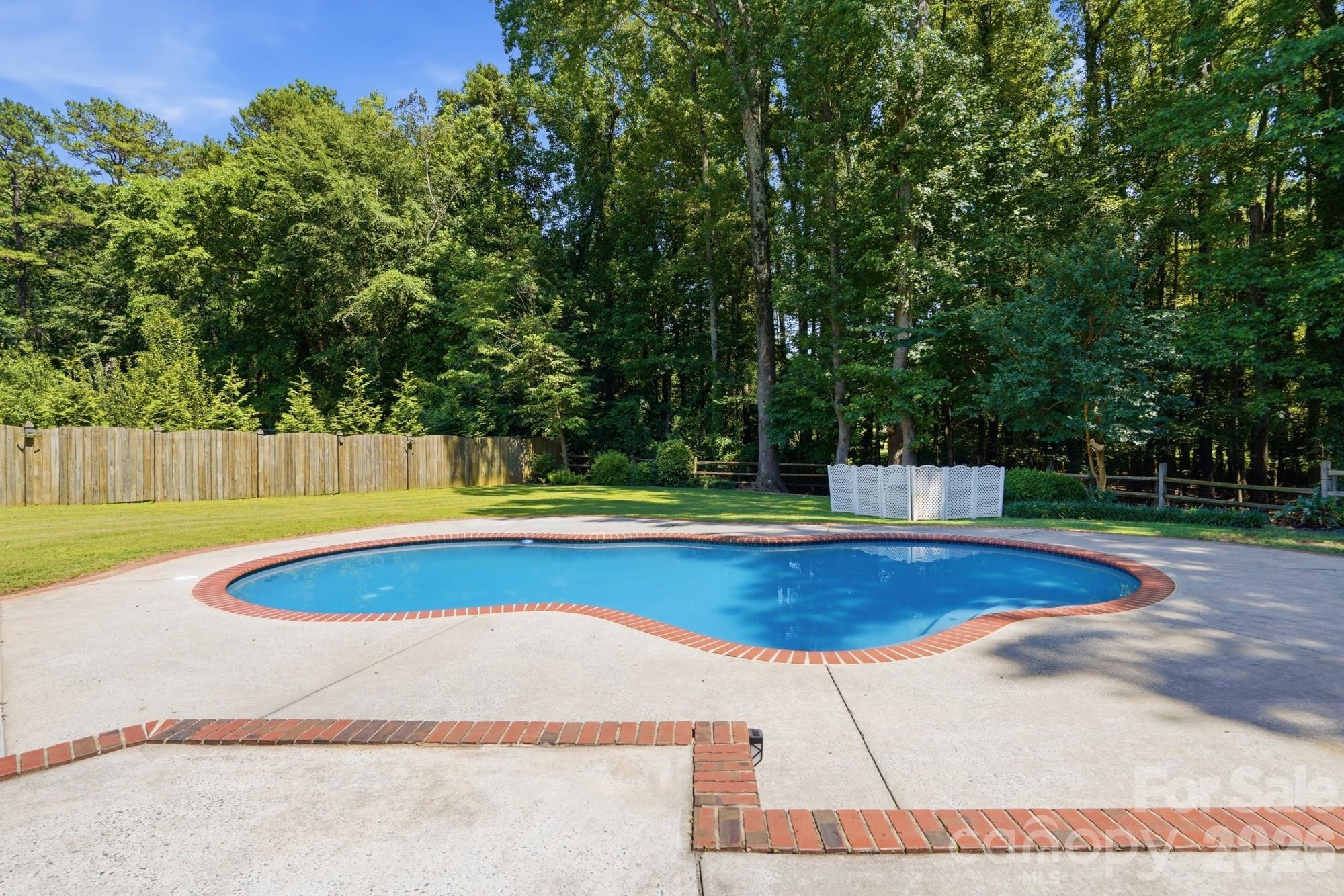Hidden Hills - Residential