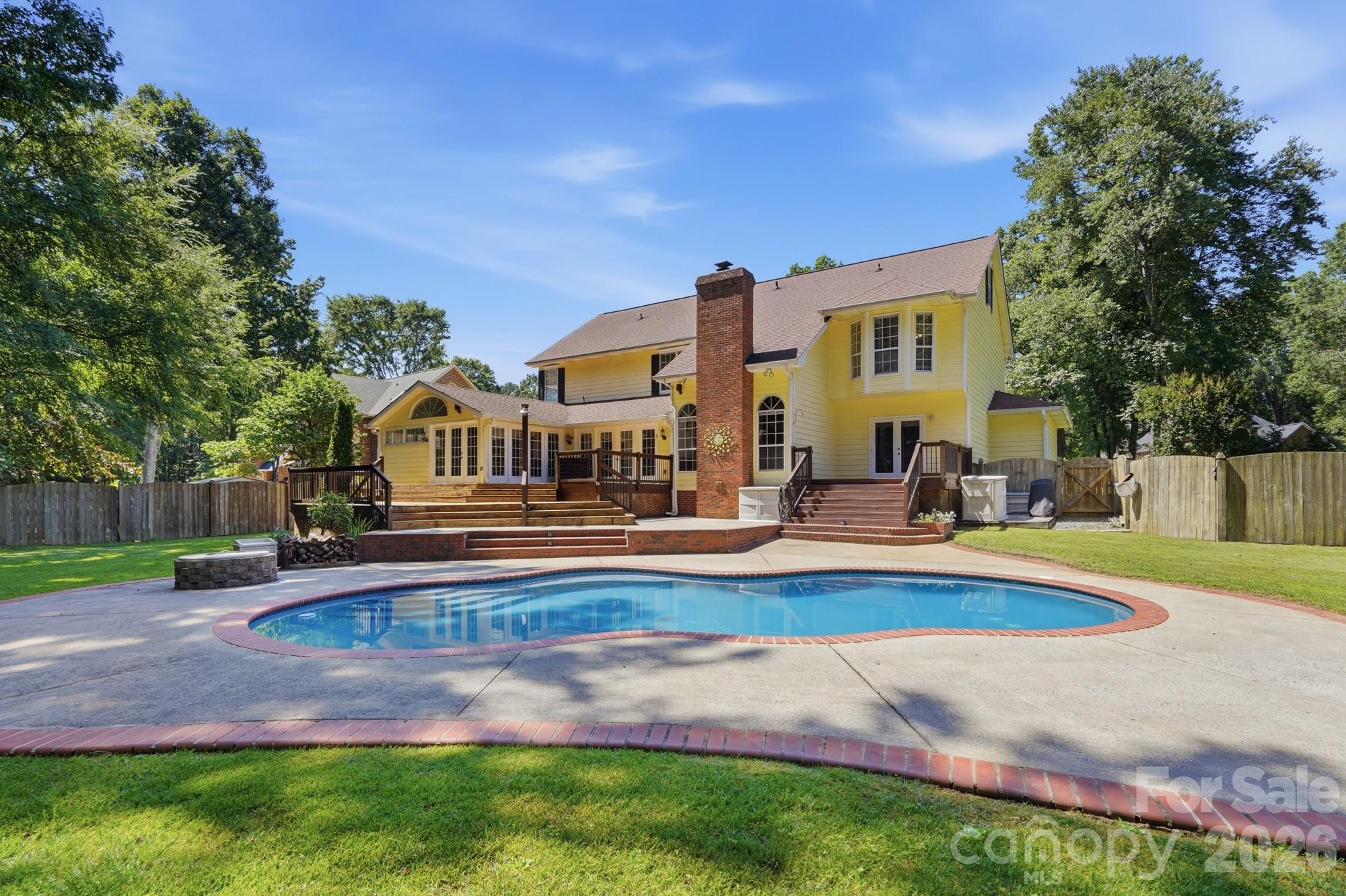 Hidden Hills - Residential