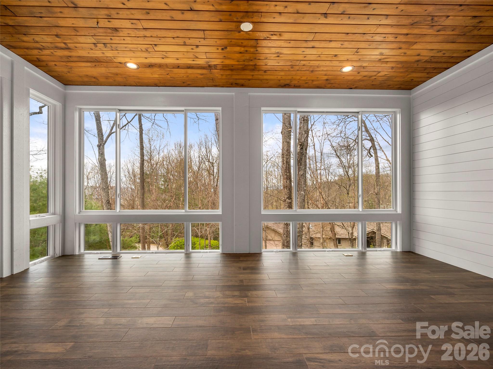 Champion Hills - Residential
