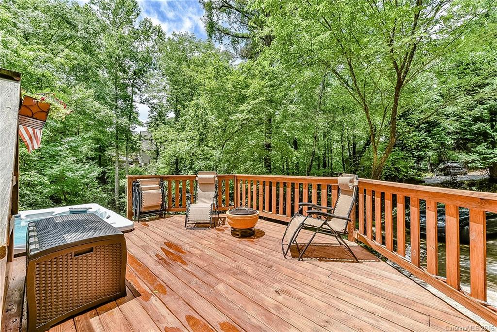 Tega Cay - Residential