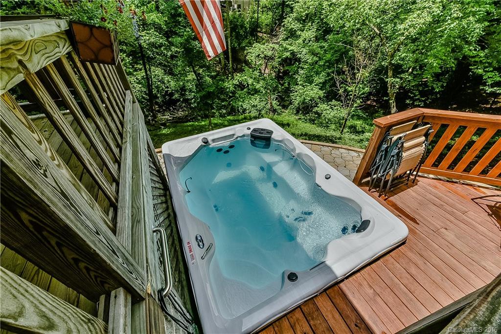 Tega Cay - Residential