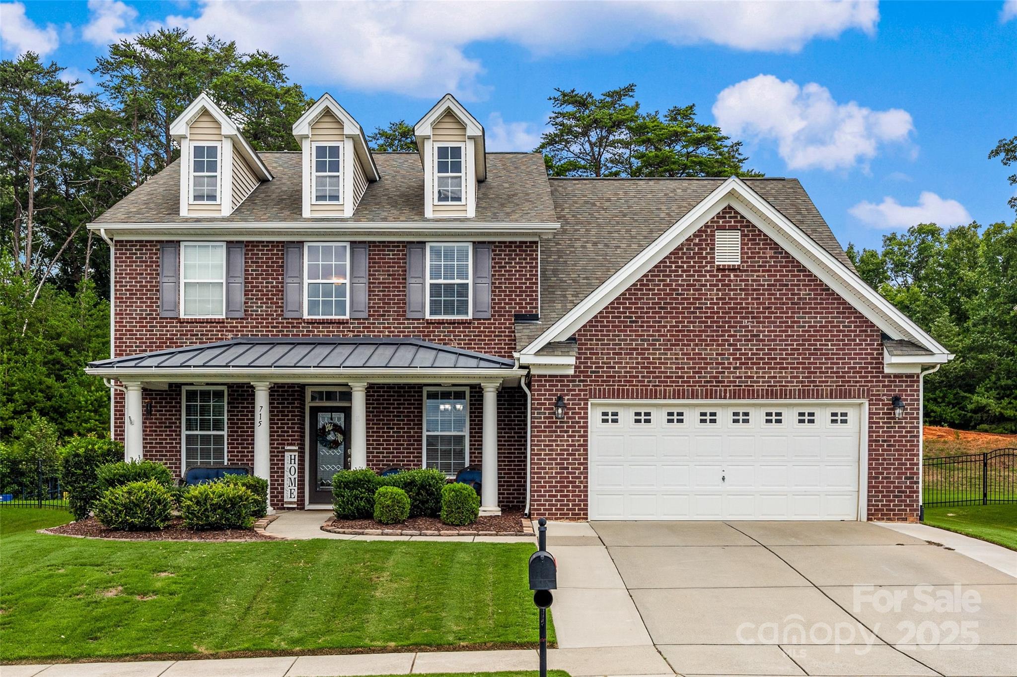 This stunning home offers the perfect blend of comfort, versatility, and resort-style living. Featuring a sought-after primary bedroom on the main level, the thoughtful design showcases an open-concept floor plan filled with natural light, creating a warm and inviting atmosphere for both everyday living and entertaining.
The main level flows seamlessly with expansive living spaces, a bright and airy kitchen, and direct access to your private backyard oasis. Upstairs, you’ll find a spacious bonus room with its own en-suite bathroom, making it ideal for a guest suite, additional bedroom, home office, or media room—the options are endless.
Step outside and prepare to fall in love with the backyard. Surrounded by mature trees for privacy, it features a heated saltwater pool and a covered patio—the perfect setup for hosting football watch parties, summer cookouts, or simply unwinding at the end of the day while soaking in the view.
This home isn’t just about what’s inside the property—it’s about the lifestyle. The community is rich with amenities designed to fit every interest. Enjoy miles of scenic walking trails, stroll to Catawba Park, or spend weekends at the resort-style pool complete with an amazing water slide. Sports enthusiasts will appreciate the basketball courts, tennis courts, pickleball courts, and so much more—all right outside your doorstep.
With a private cul-de-sac setting, a versatile floor plan, and unmatched community amenities, this home truly has it all. Don’t miss your chance to experience the perfect combination of comfort, convenience, and lifestyle in one of the area’s most desirable neighborhoods.