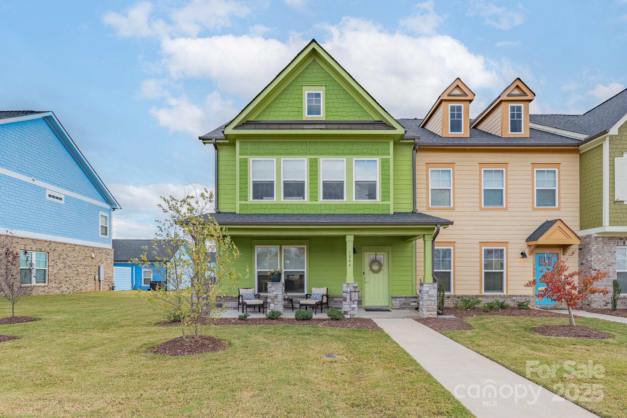 Riverwalk - Residential
