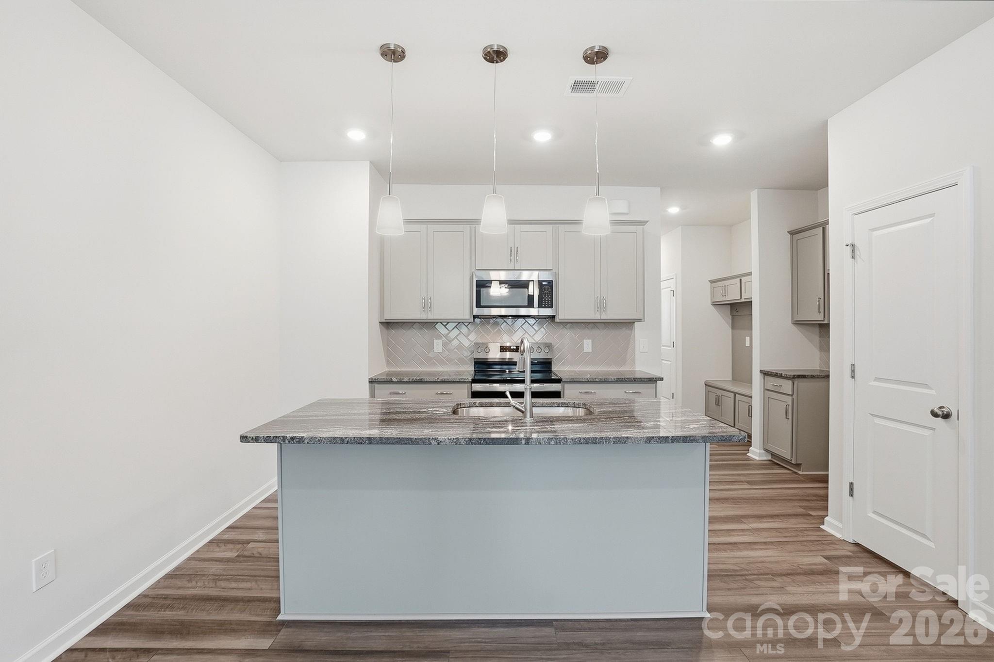 Sloan Station - Residential