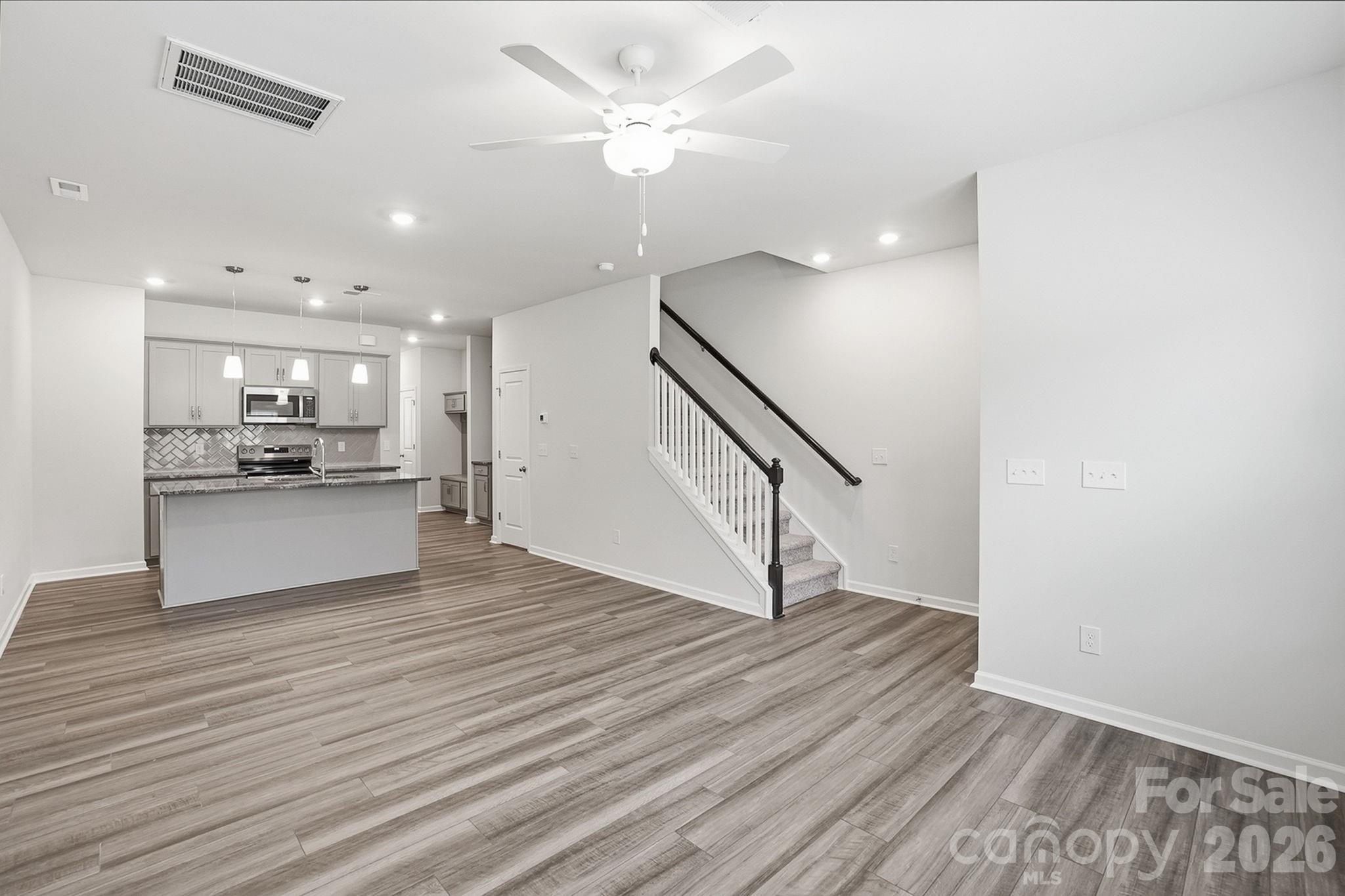 Sloan Station - Residential