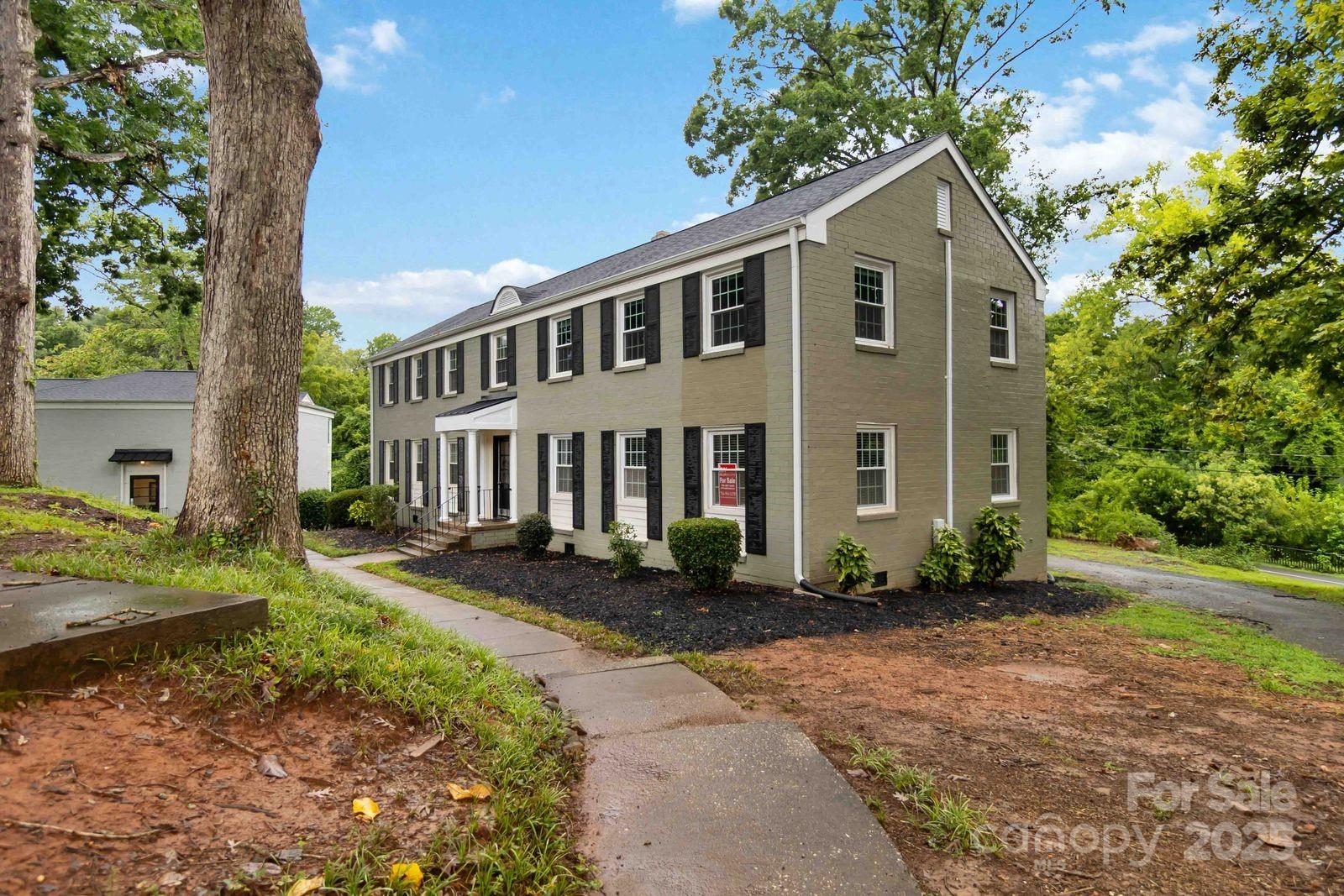 Fantastic fixer-upper opportunity in a prime location! This 2-bedroom condominium offers hardwood floors throughout, built-ins for extra storage, and a convenient pantry. Step right out your back door onto the scenic Little Sugar Creek Greenway for walking, biking, or relaxing in nature. Situated close to Uptown, SouthPark, Park Road Shopping Center, and an abundance of restaurants, shops, and entertainment. With its unbeatable location and endless potential, this property is perfect for those looking to customize their own space and build equity.