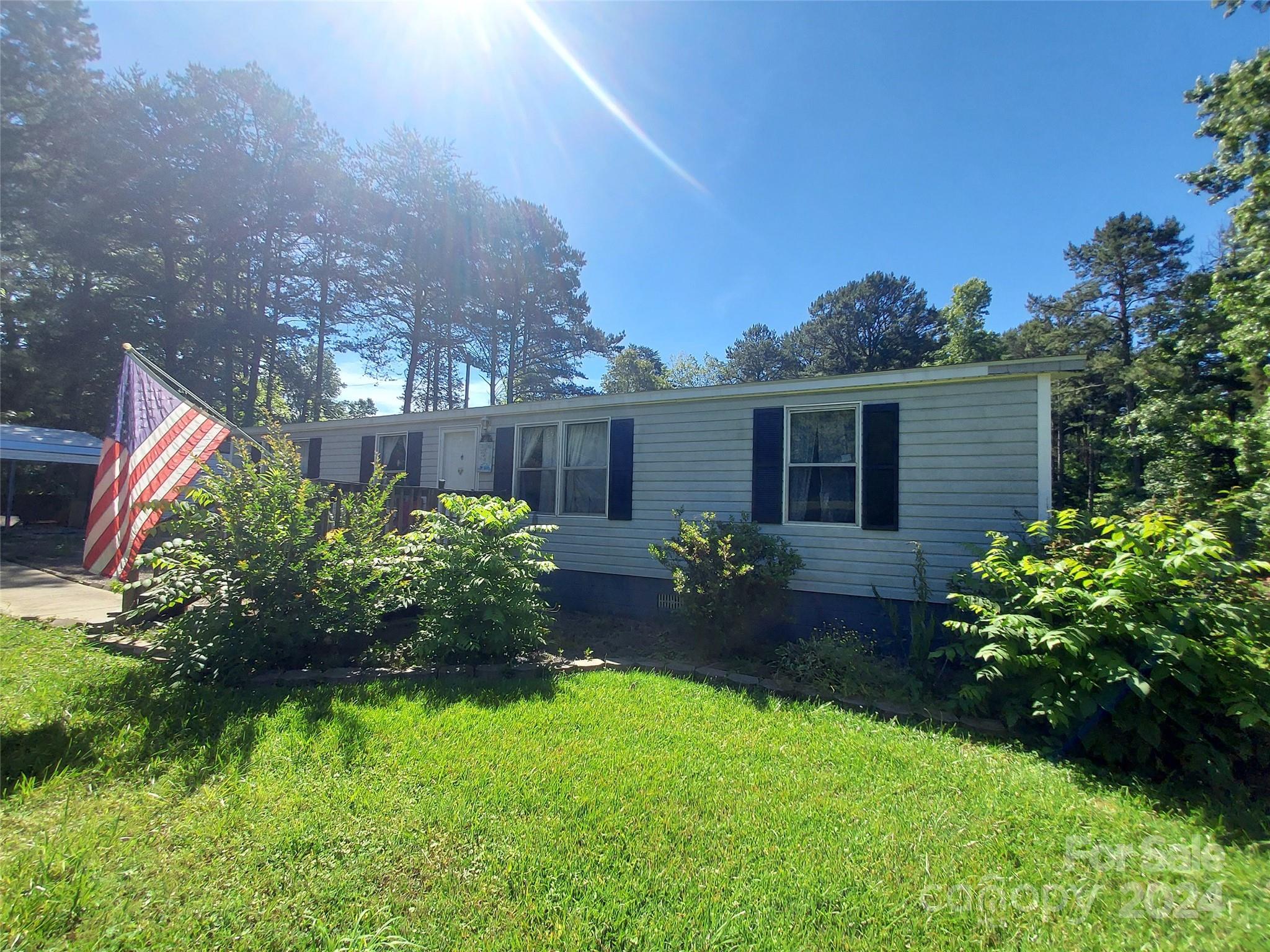 Check out this nice 3 bd/2 bath manufactured home on 2 acres.  This home is being sold "AS IS" and seller will not make repairs.  Home has a new HVAC/duct work, new roof, new water softener, new showers in both bathrooms, large storage building with roll up door and much more.  Home has been detitled.