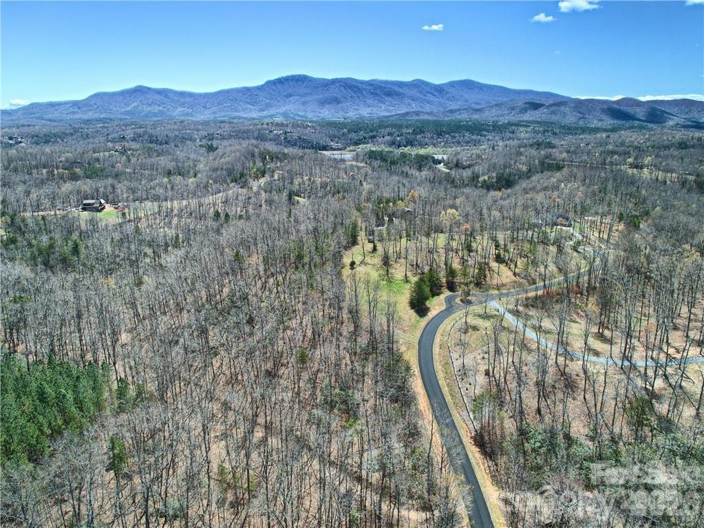 Lake Adger - Land