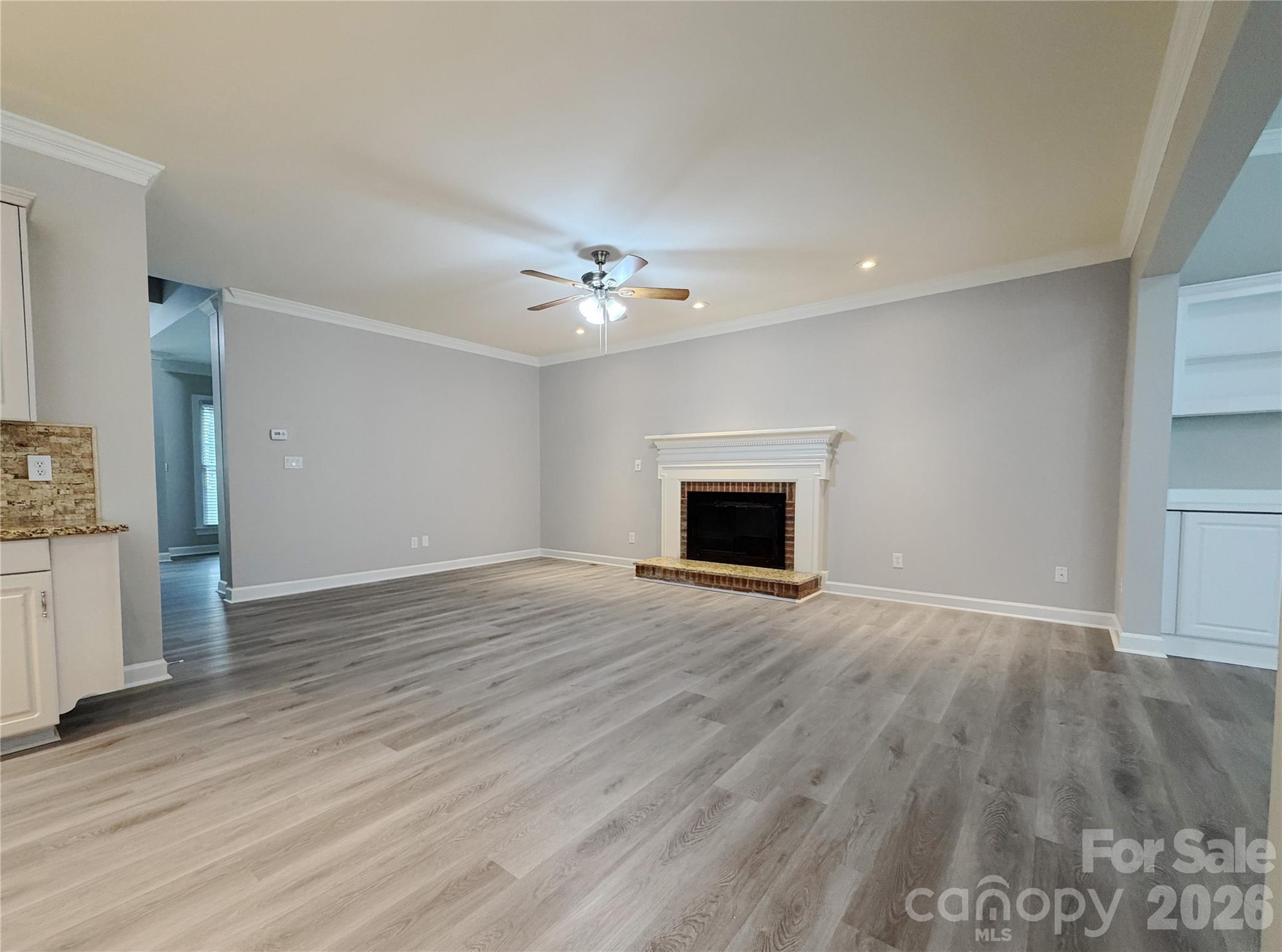 Hunters Gate - Residential