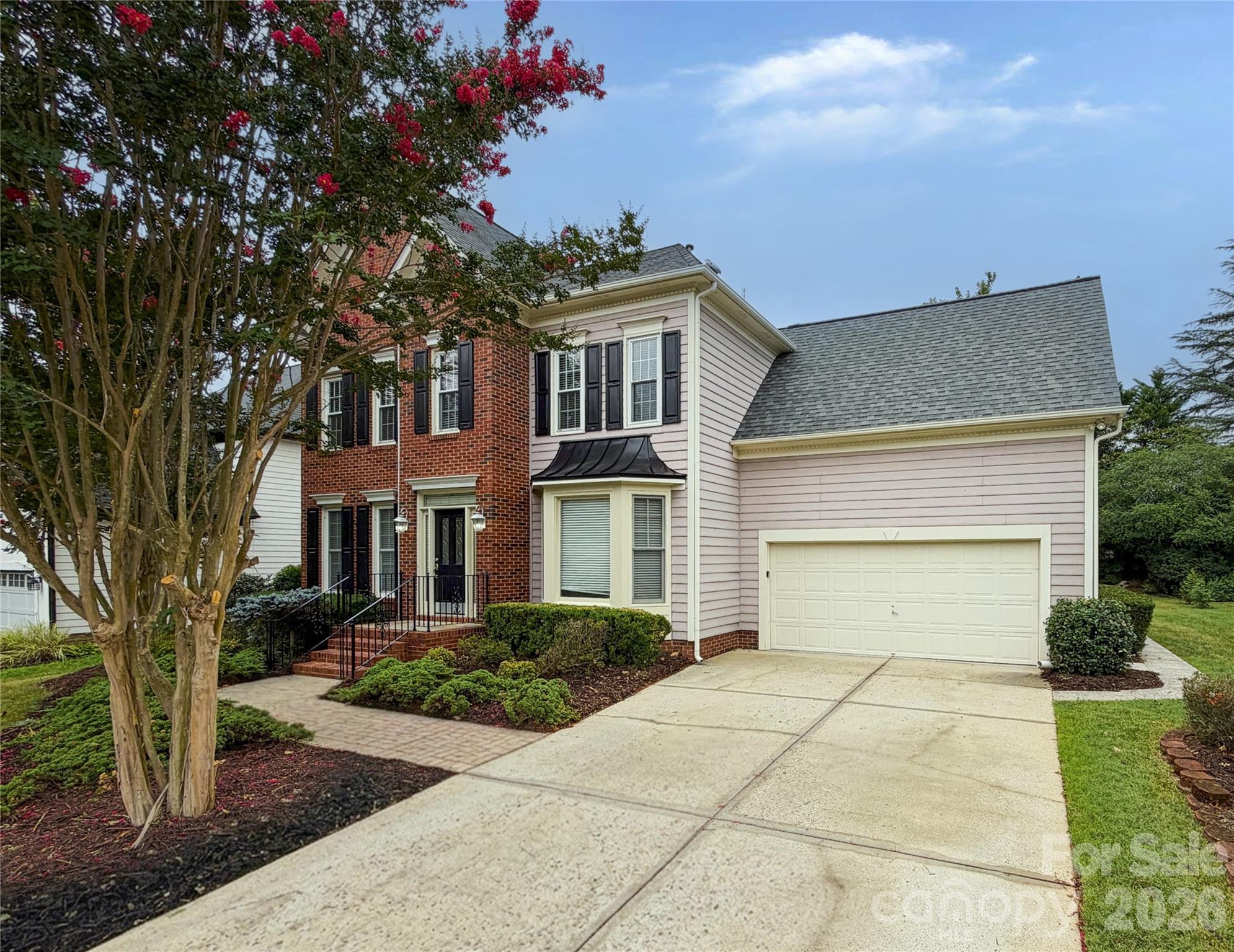 Hunters Gate - Residential