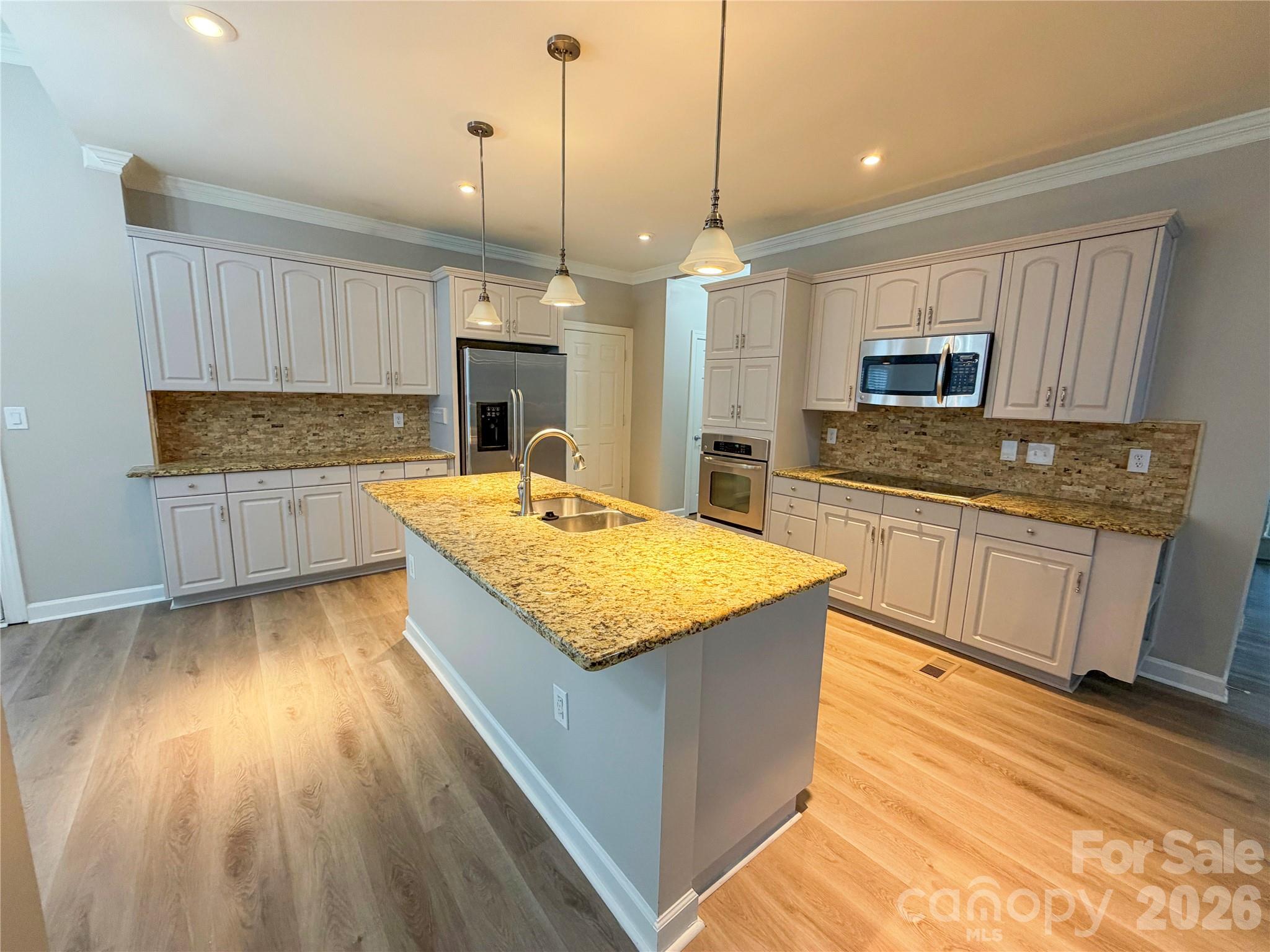 Hunters Gate - Residential