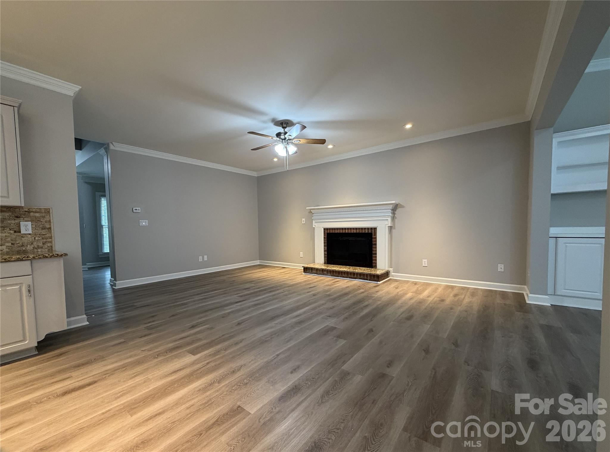 Hunters Gate - Residential