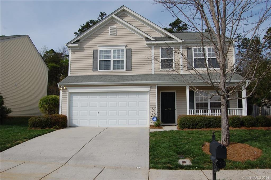 Two story home w/welcoming front porch located close to I485, I85 for quick commutes to University area or Center City.  Fml living & fml dining rooms, kit w/plenty of countertops & cabinets opens to great room.  Heated & cooled sunroom to relax & enjoy the extensively landscaped fenced backyard w/custom brick paver patio perfect for entertaining. LG master suite w/vaulted ceiling, ceiling fan & large walk in closet. Luxury master bathroom w/dual sink vanity & separate shower & garden tub.