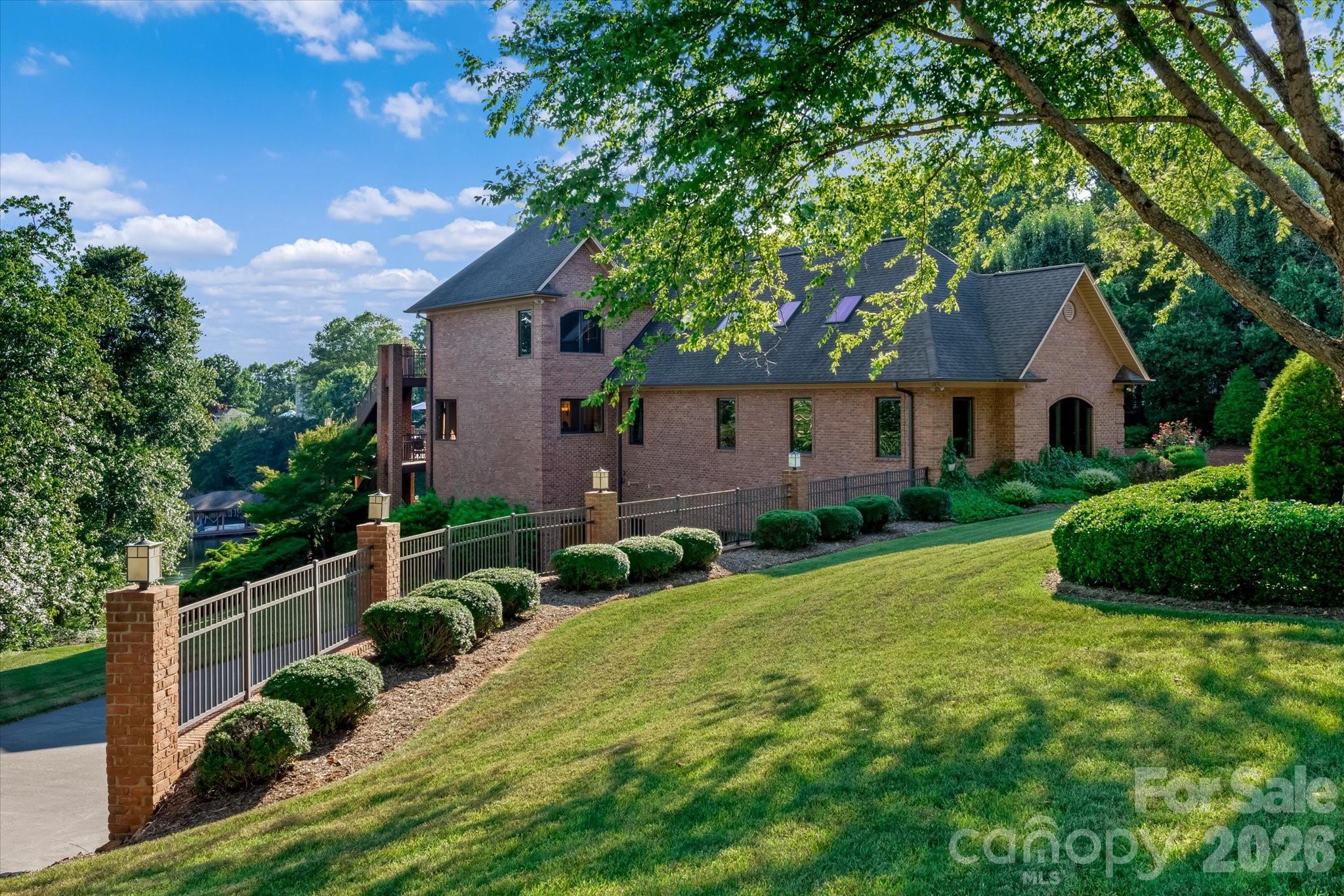 Olivers Landing - Residential
