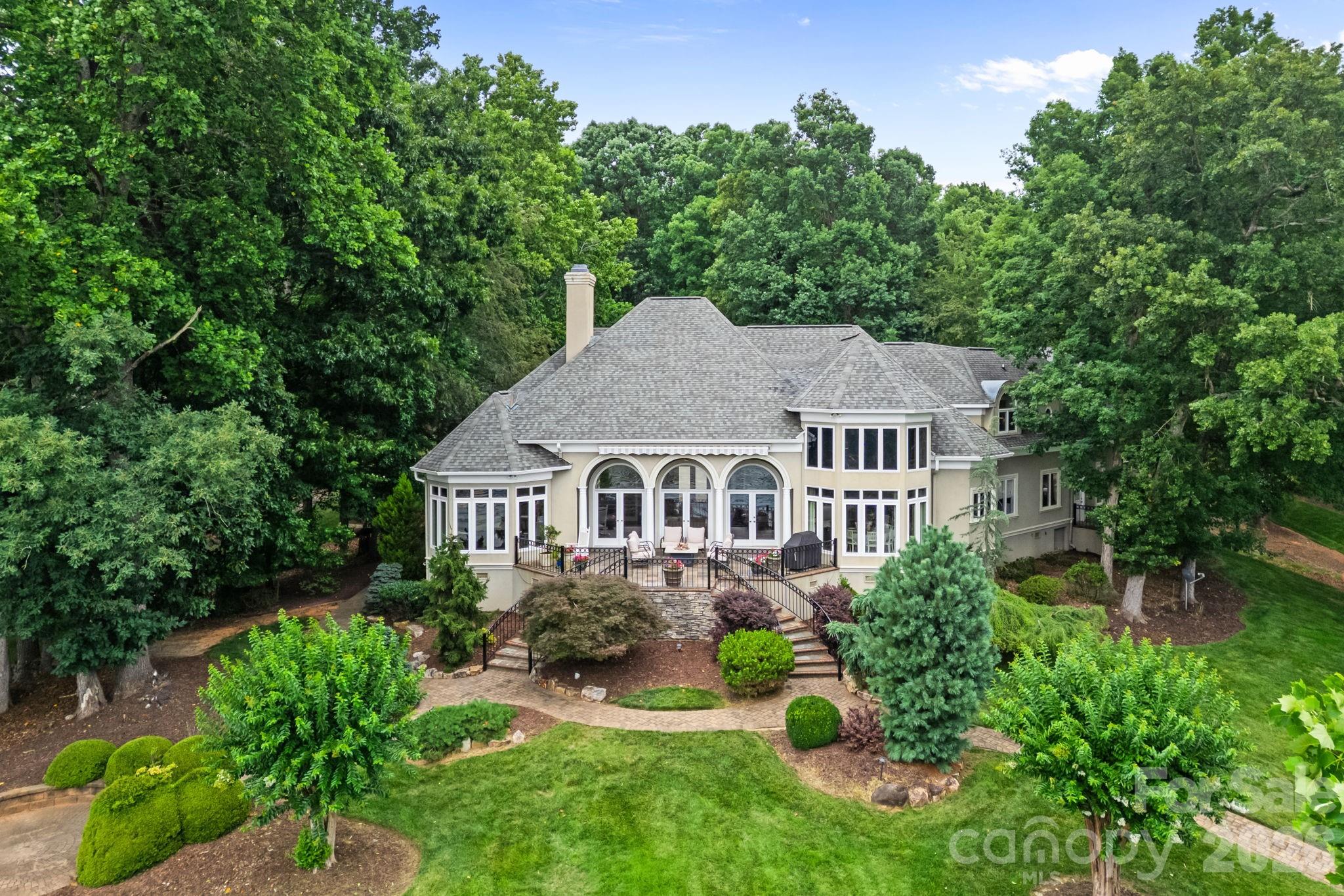 Windy Oaks - Residential